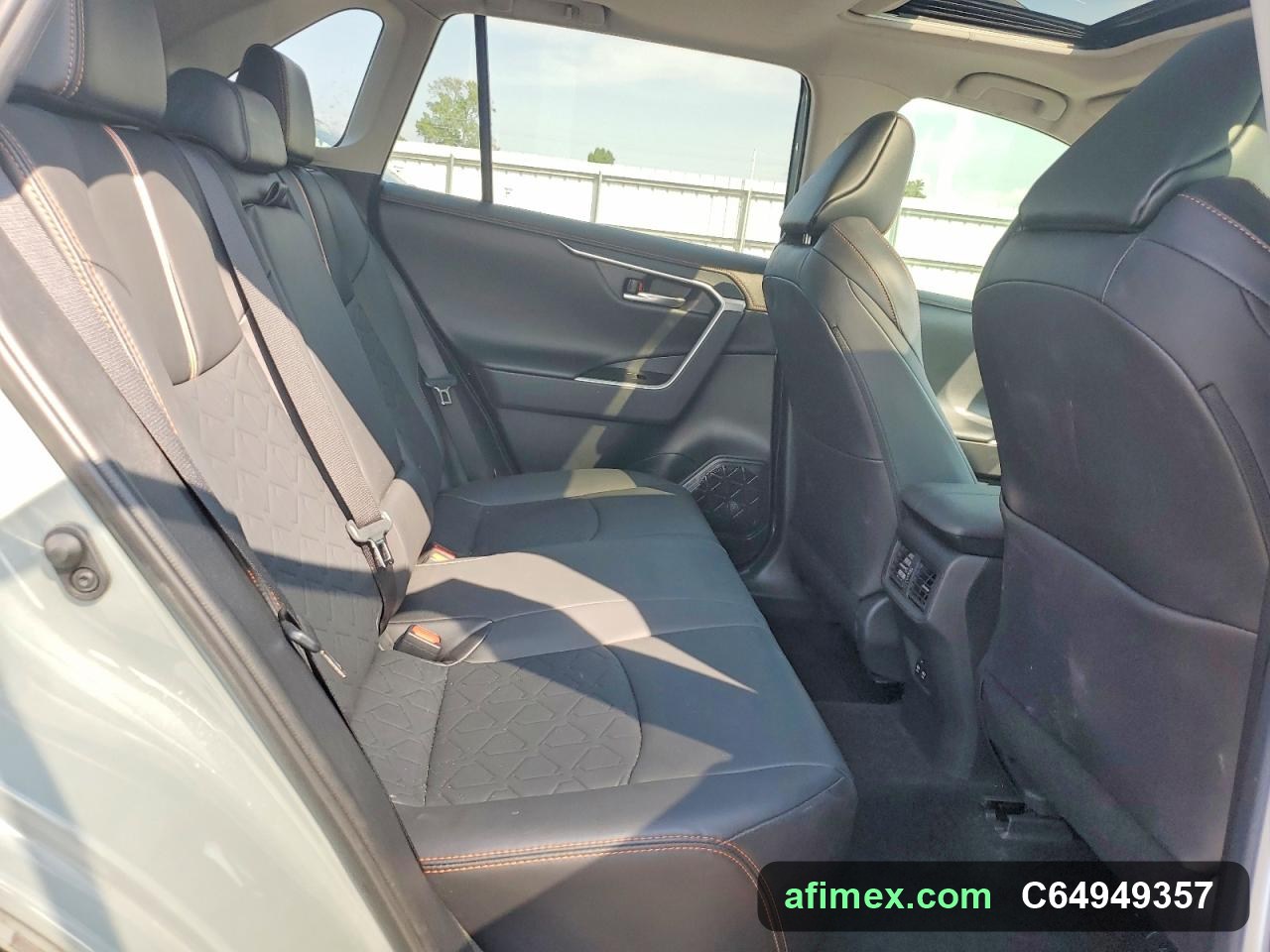 2019 Toyota RAV4 for sale in Mauritania - Ref C64949357, photo 11