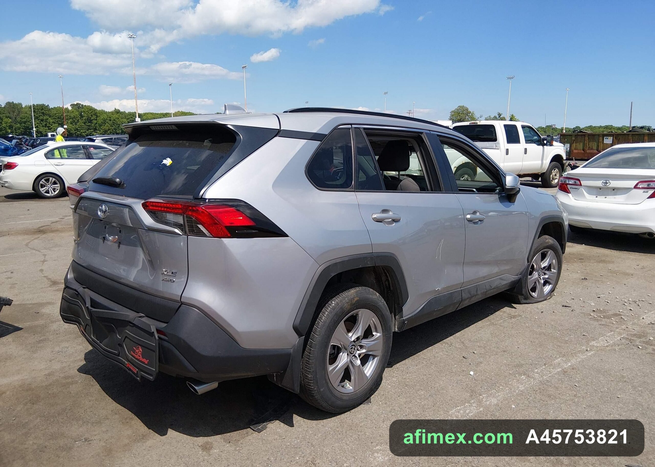 2022 Toyota RAV4 for sale in Mauritania - Ref A45753821, photo 4