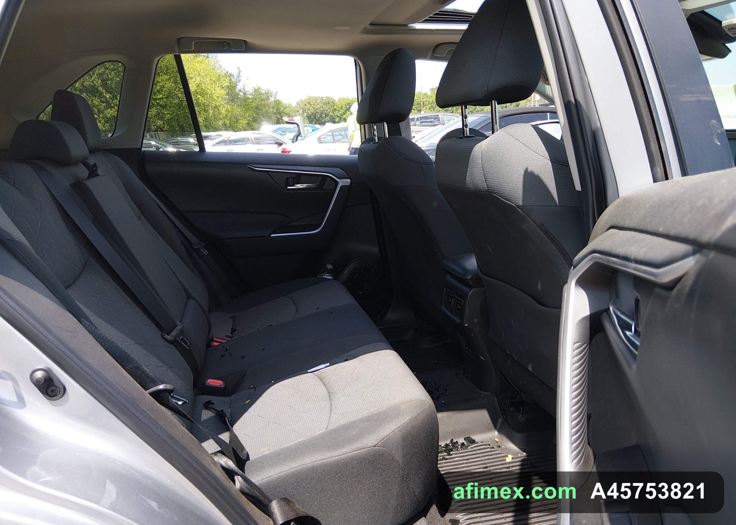 2022 Toyota RAV4 for sale in Mauritania - Ref A45753821, photo 8
