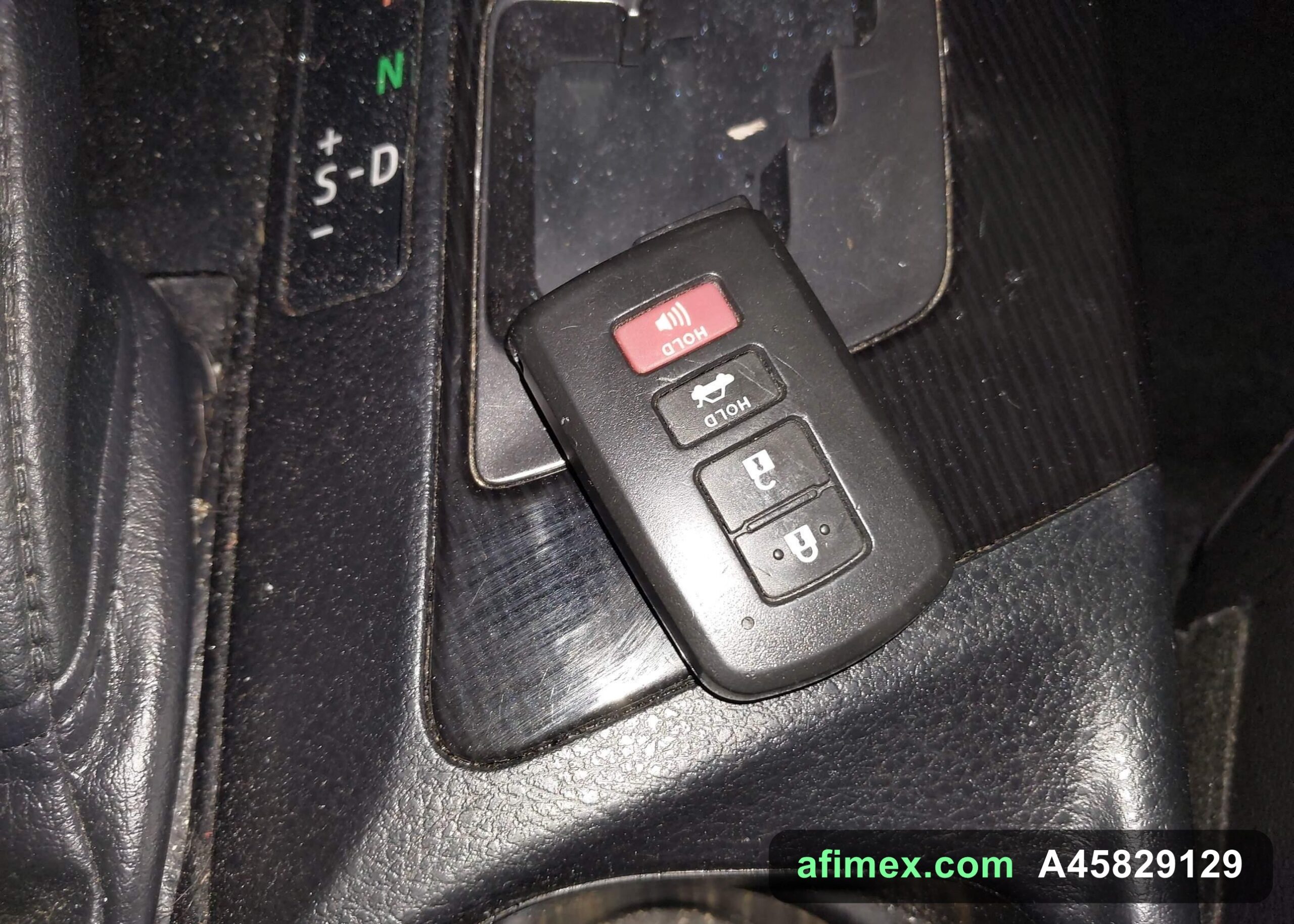 2018 Toyota RAV4 for sale in Mauritania - Ref A45829129, photo 11