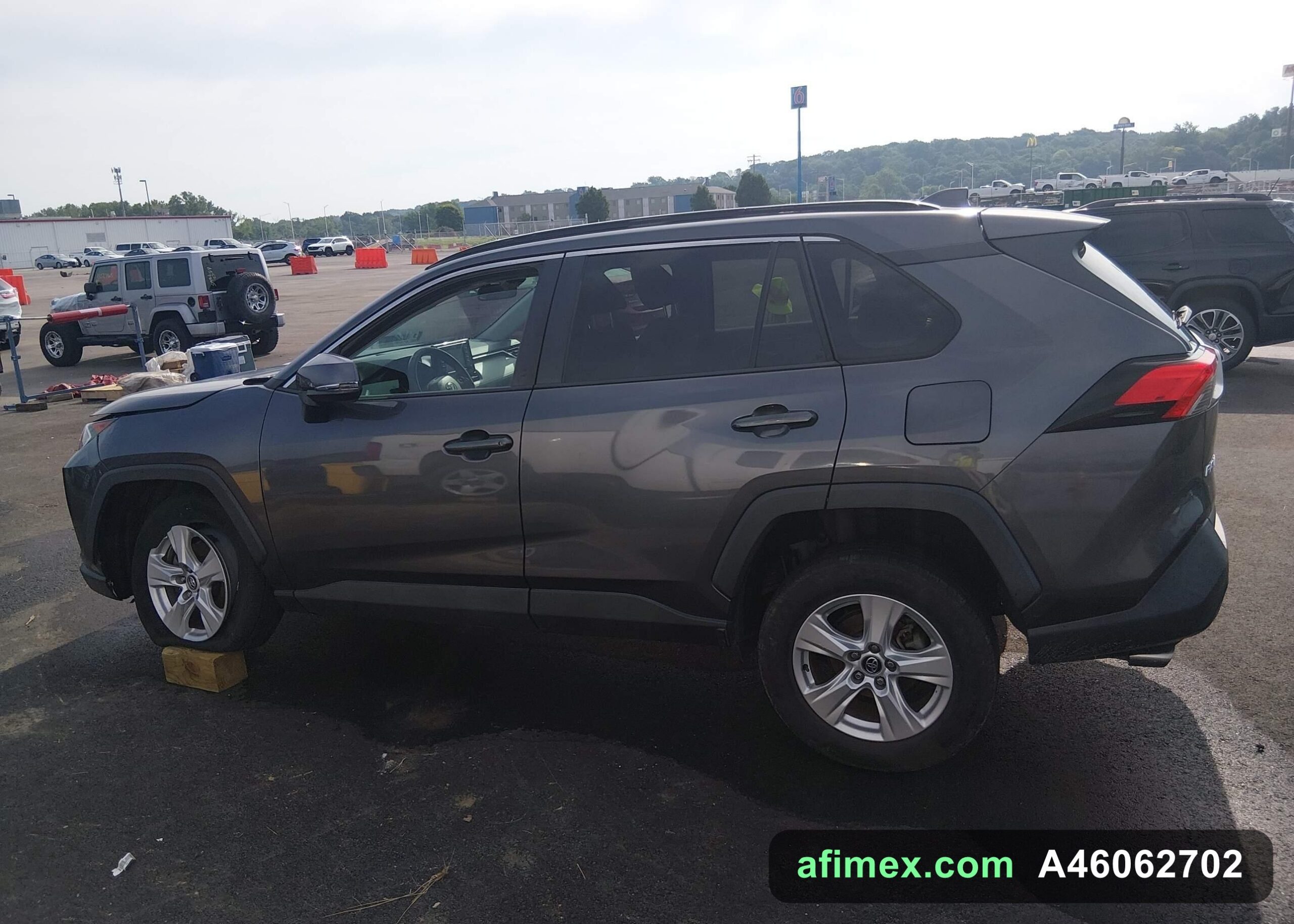 2020 Toyota RAV4 for sale in Mauritania - Ref A46062702, photo 15