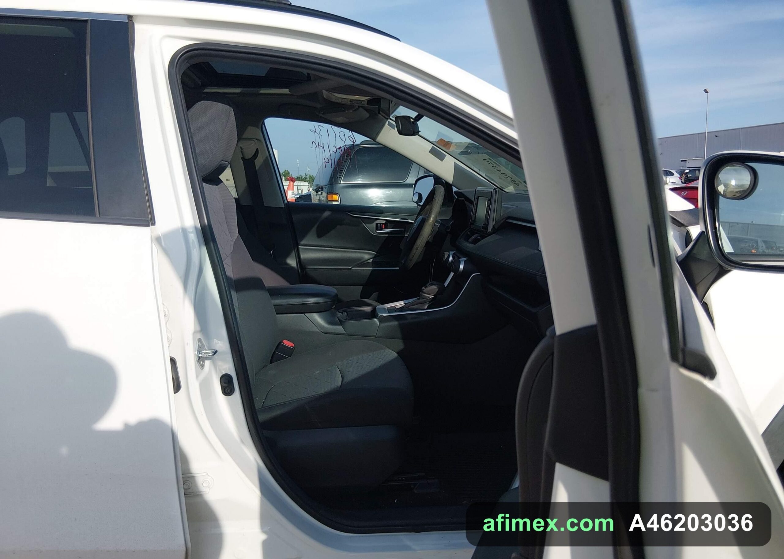 2020 Toyota RAV4 for sale in Mauritania - Ref A46203036, photo 5