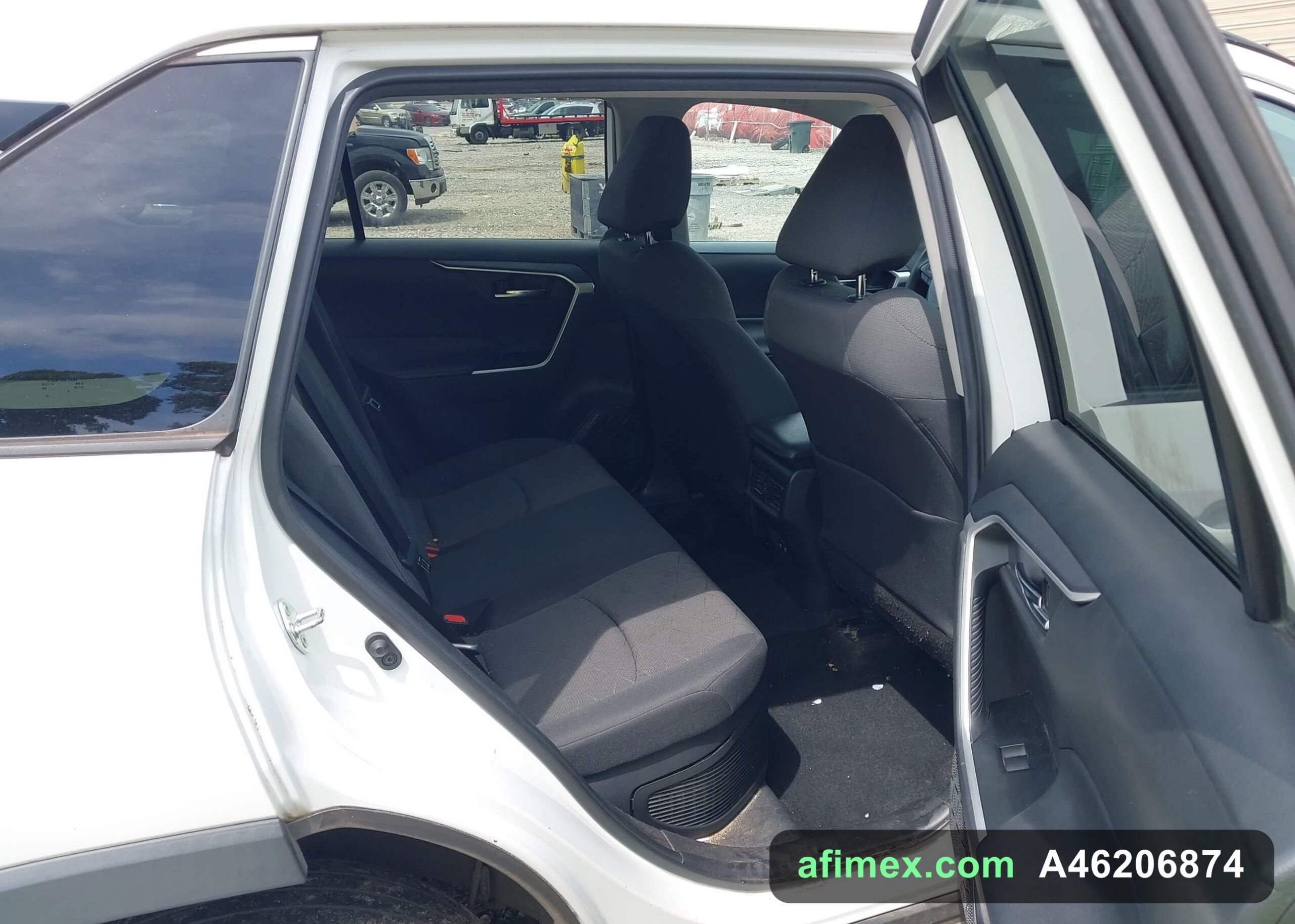 2020 Toyota RAV4 for sale in Mauritania - Ref A46206874, photo 8