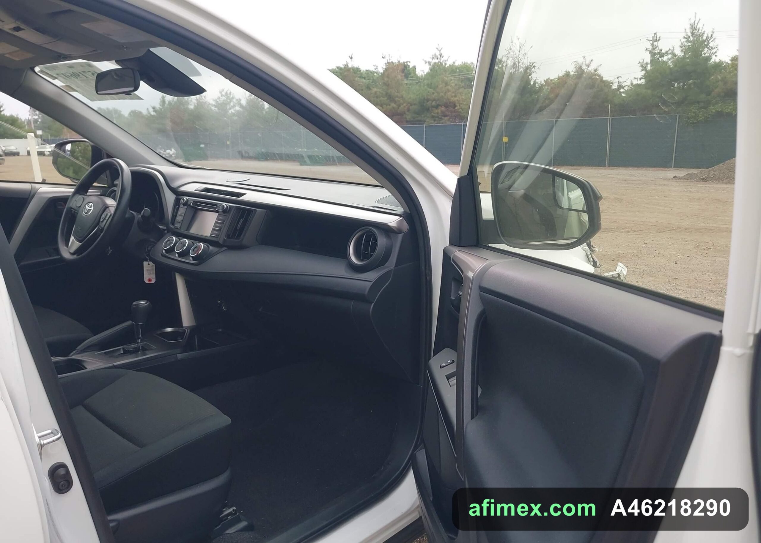 2018 Toyota RAV4 for sale in Mauritania - Ref A46218290, photo 5