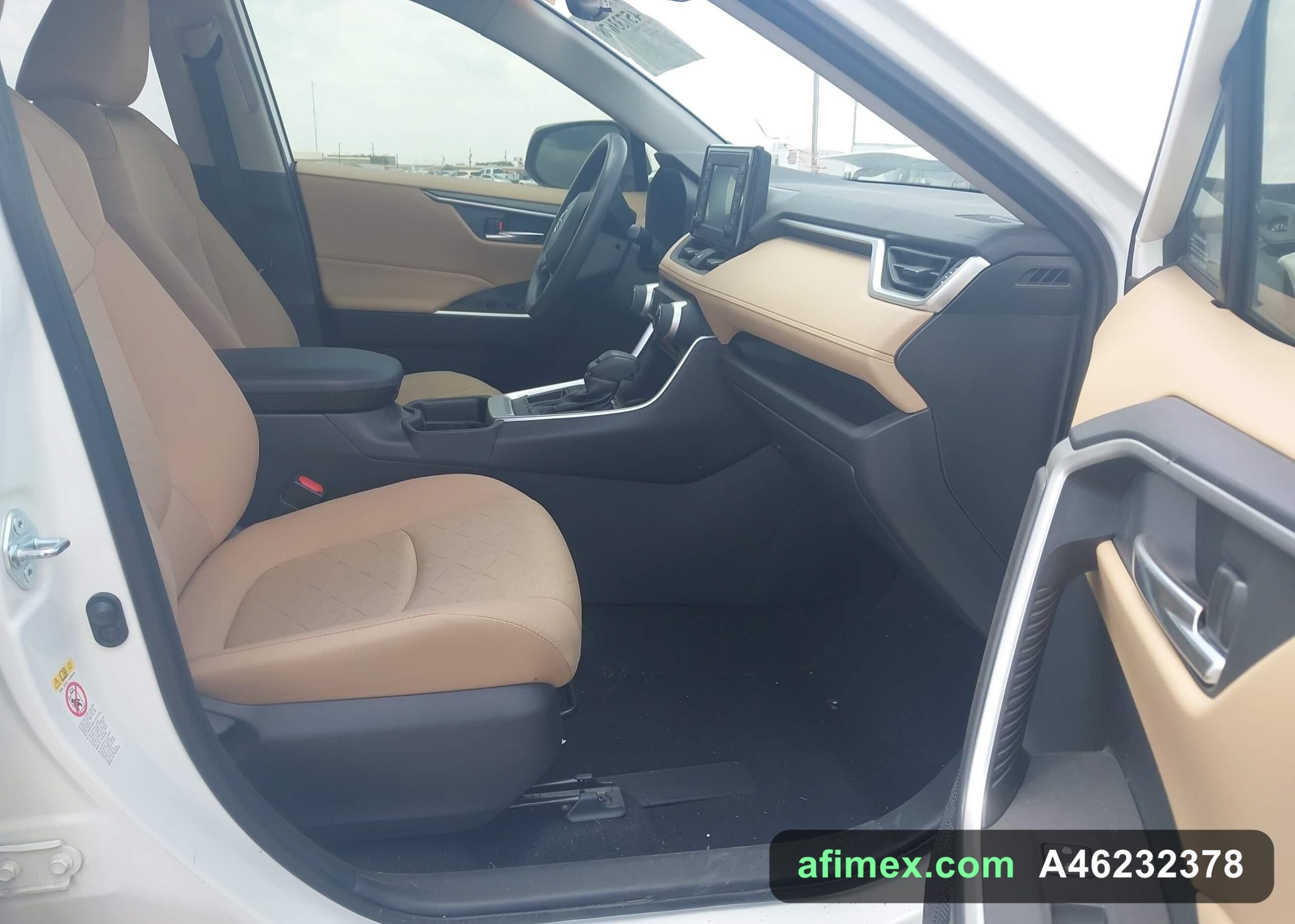 2019 Toyota RAV4 for sale in Mauritania - Ref A46232378, photo 5