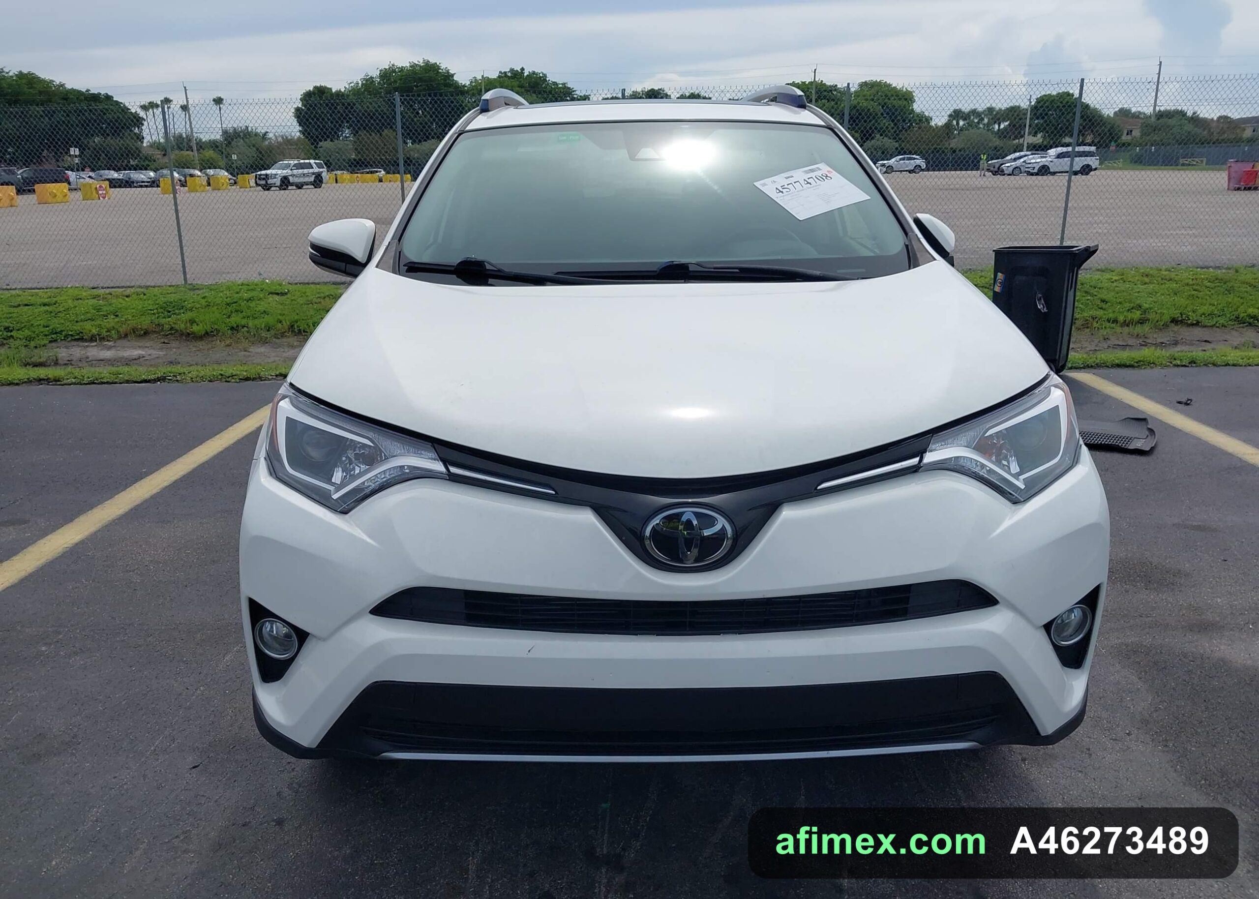 2018 Toyota RAV4 for sale in Mauritania - Ref A46273489, photo 13