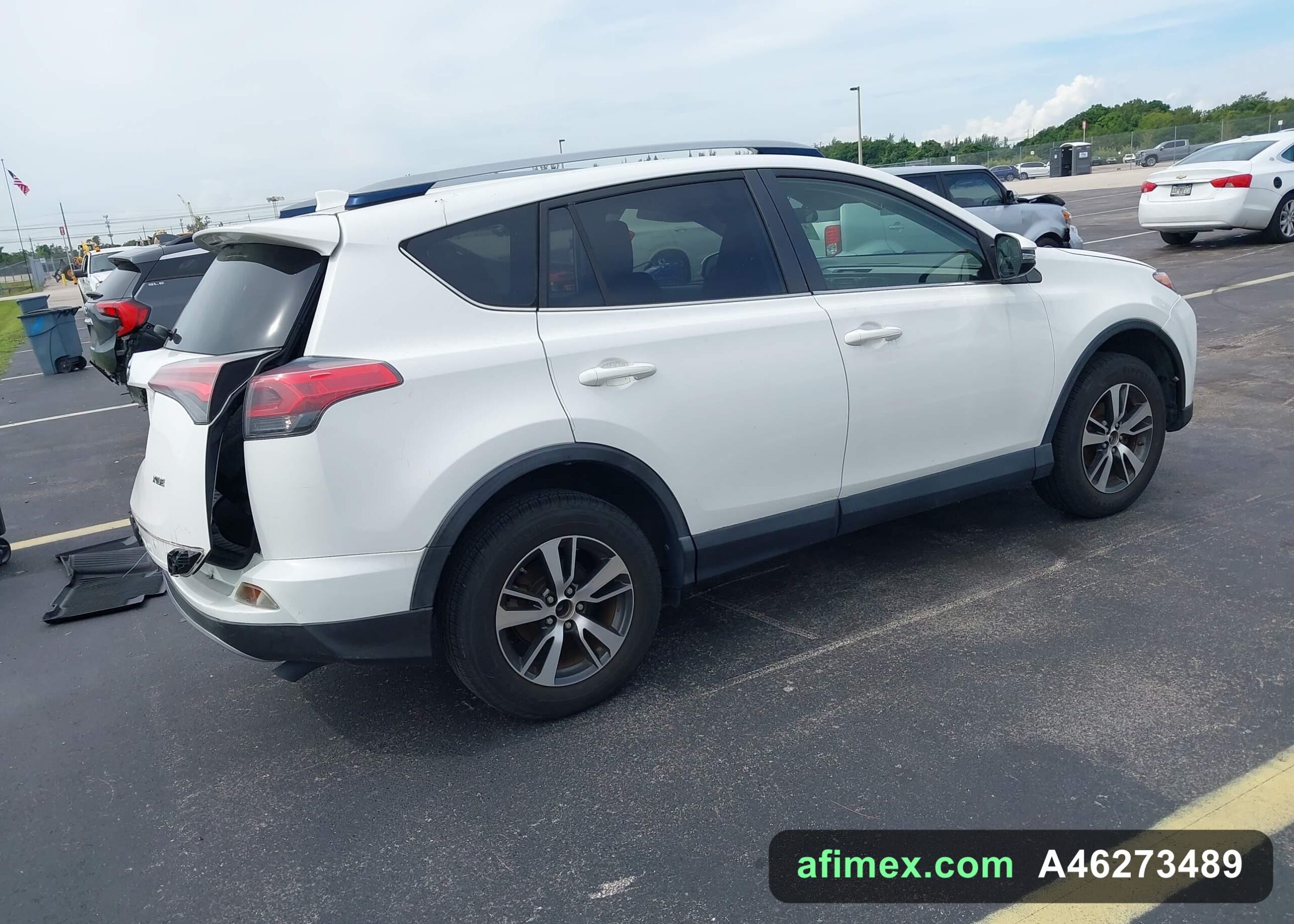 2018 Toyota RAV4 for sale in Mauritania - Ref A46273489, photo 4