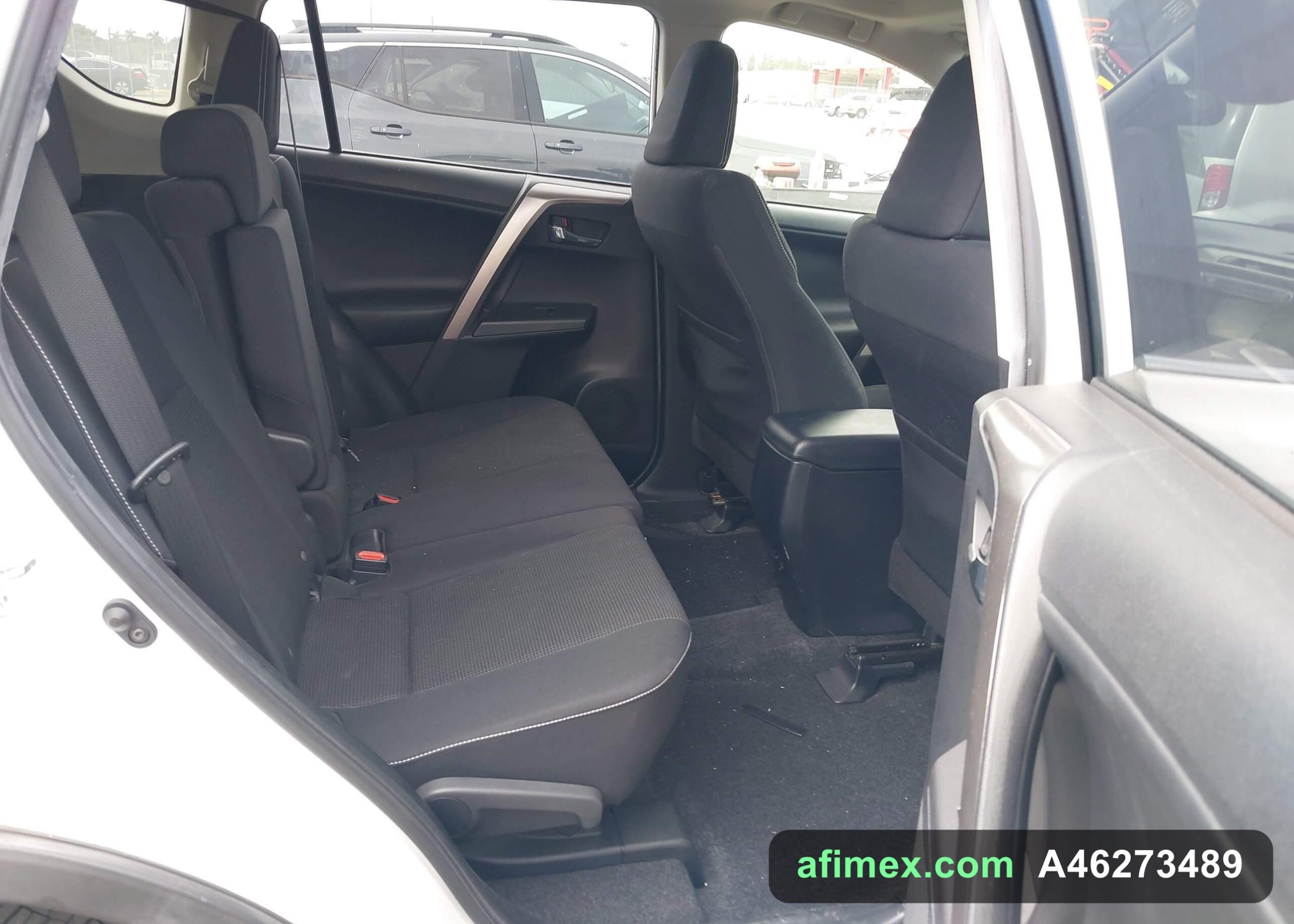 2018 Toyota RAV4 for sale in Mauritania - Ref A46273489, photo 8