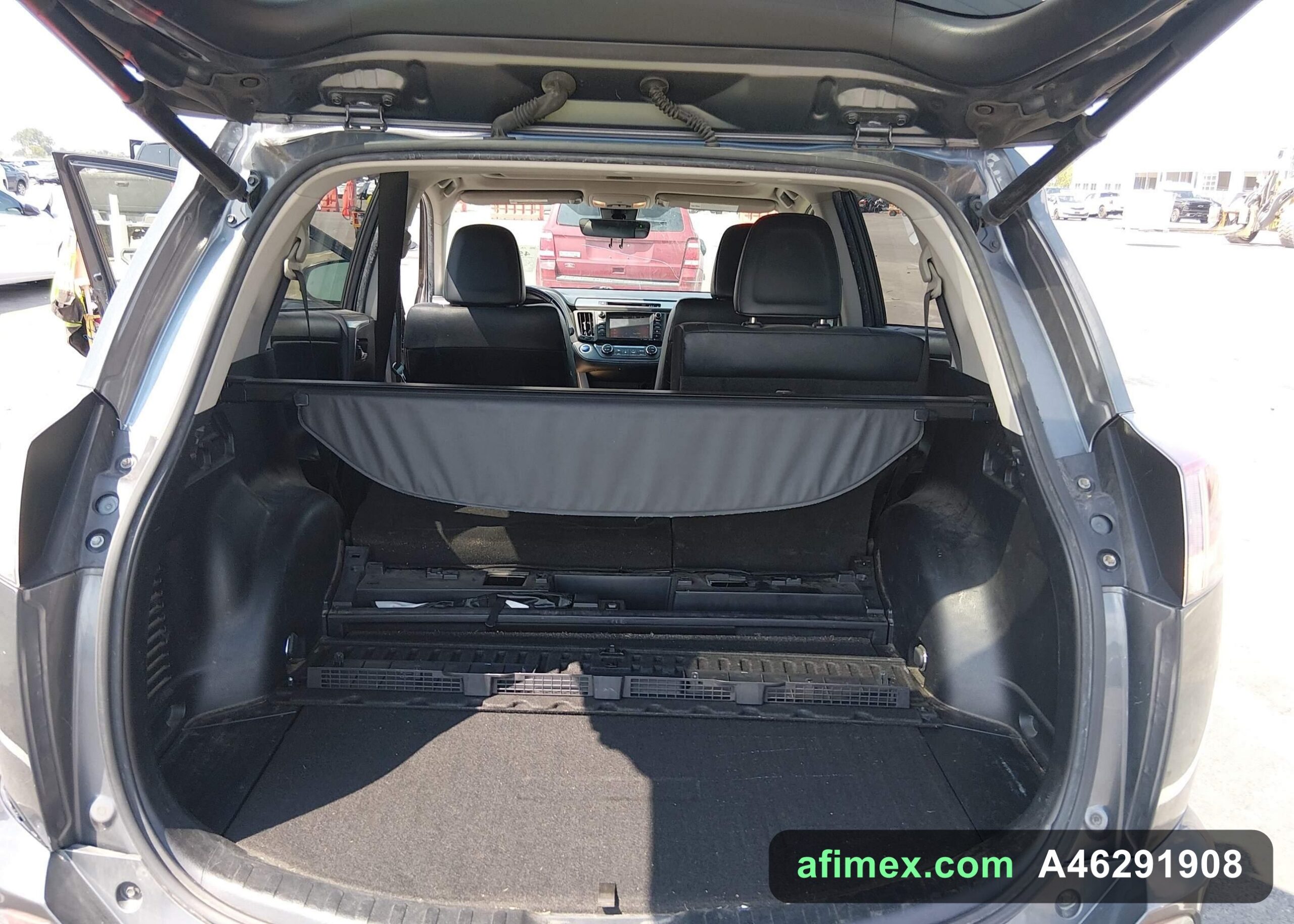 2017 Toyota RAV4 for sale in Mauritania - Ref A46291908, photo 17