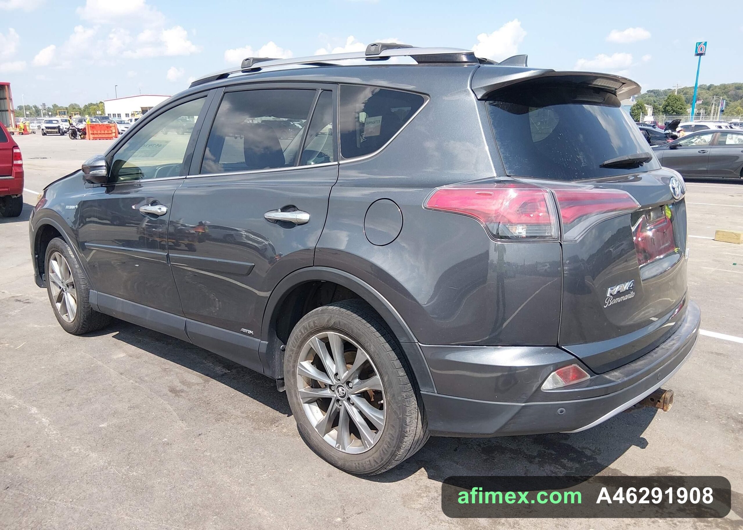 2017 Toyota RAV4 for sale in Mauritania - Ref A46291908, photo 3