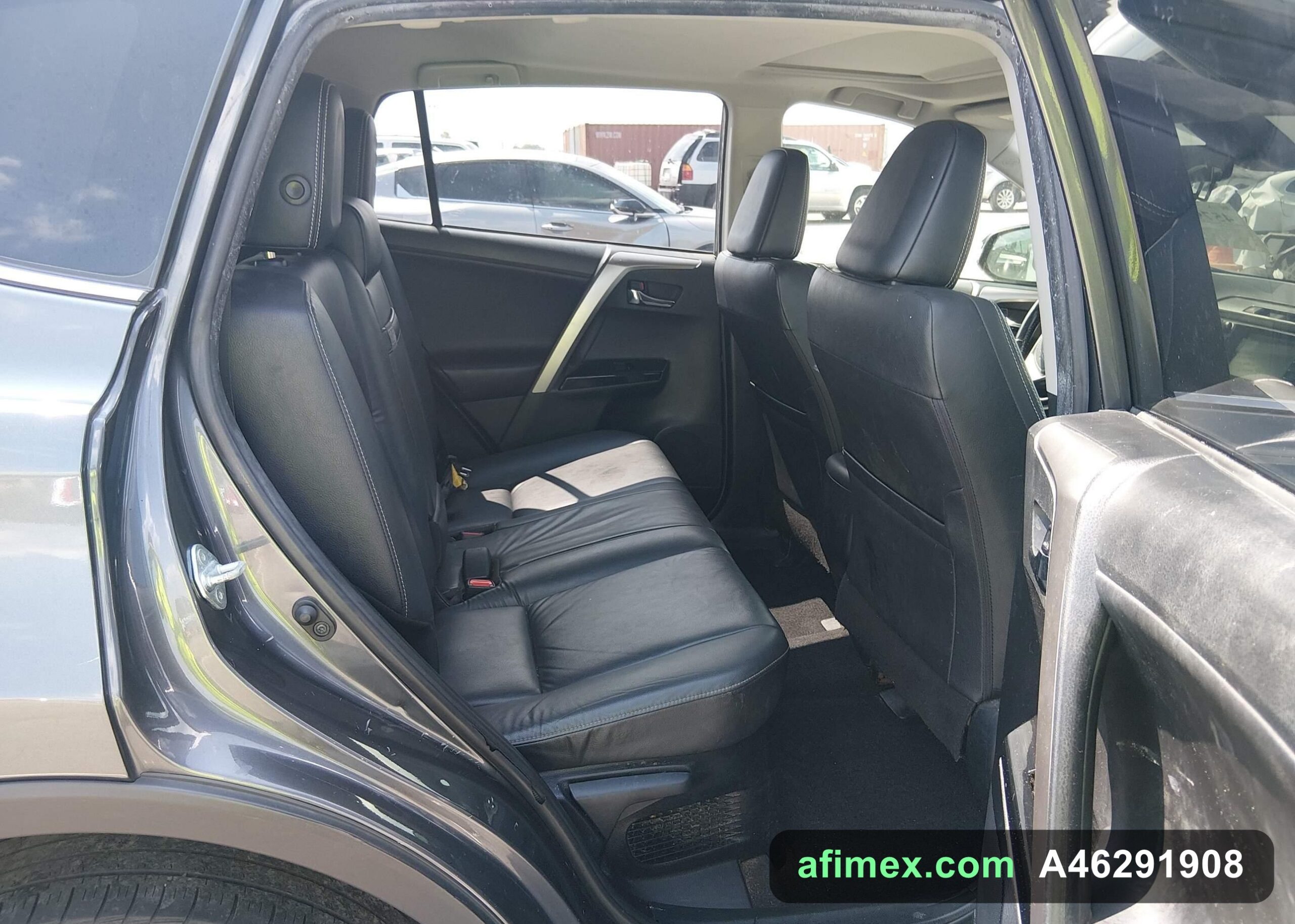 2017 Toyota RAV4 for sale in Mauritania - Ref A46291908, photo 8