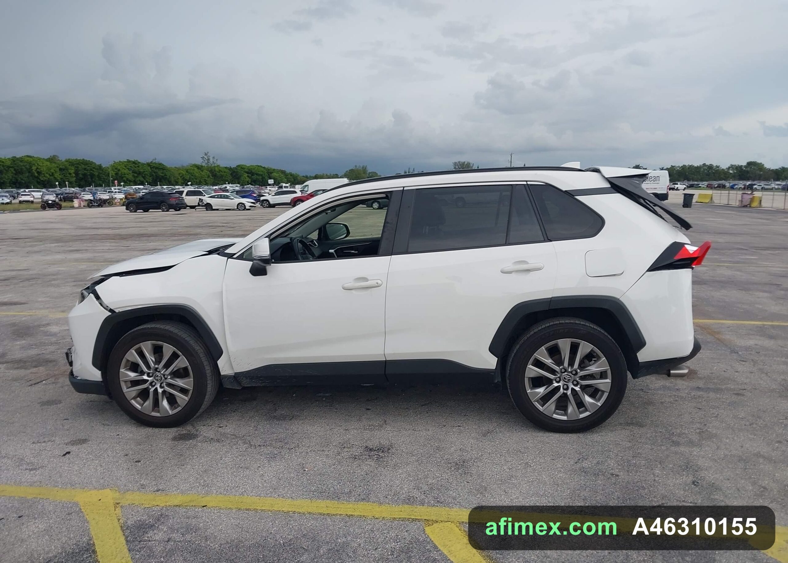 2019 Toyota RAV4 for sale in Mauritania - Ref A46310155, photo 14