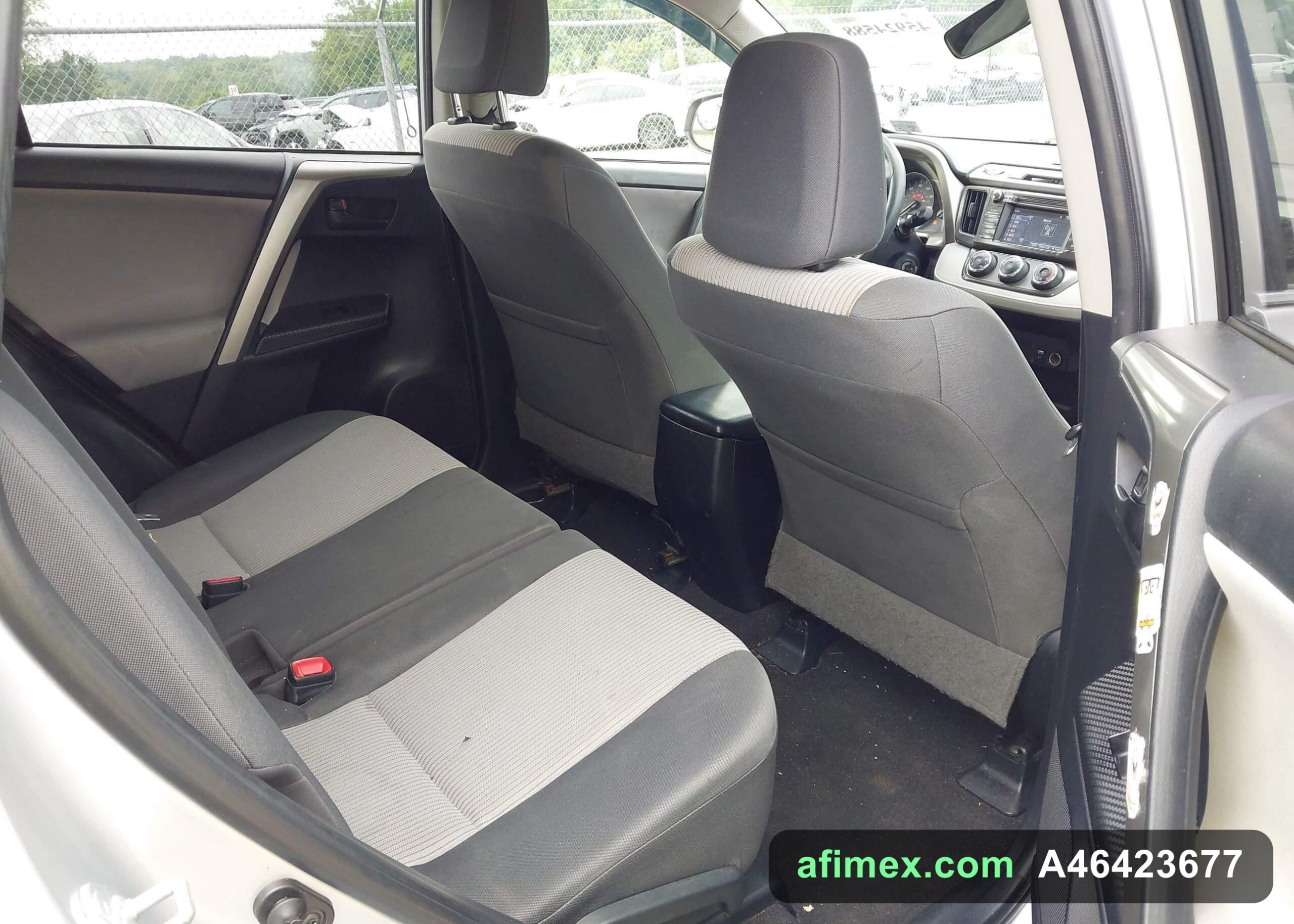 2015 Toyota RAV4 for sale in Mauritania - Ref A46423677, photo 8