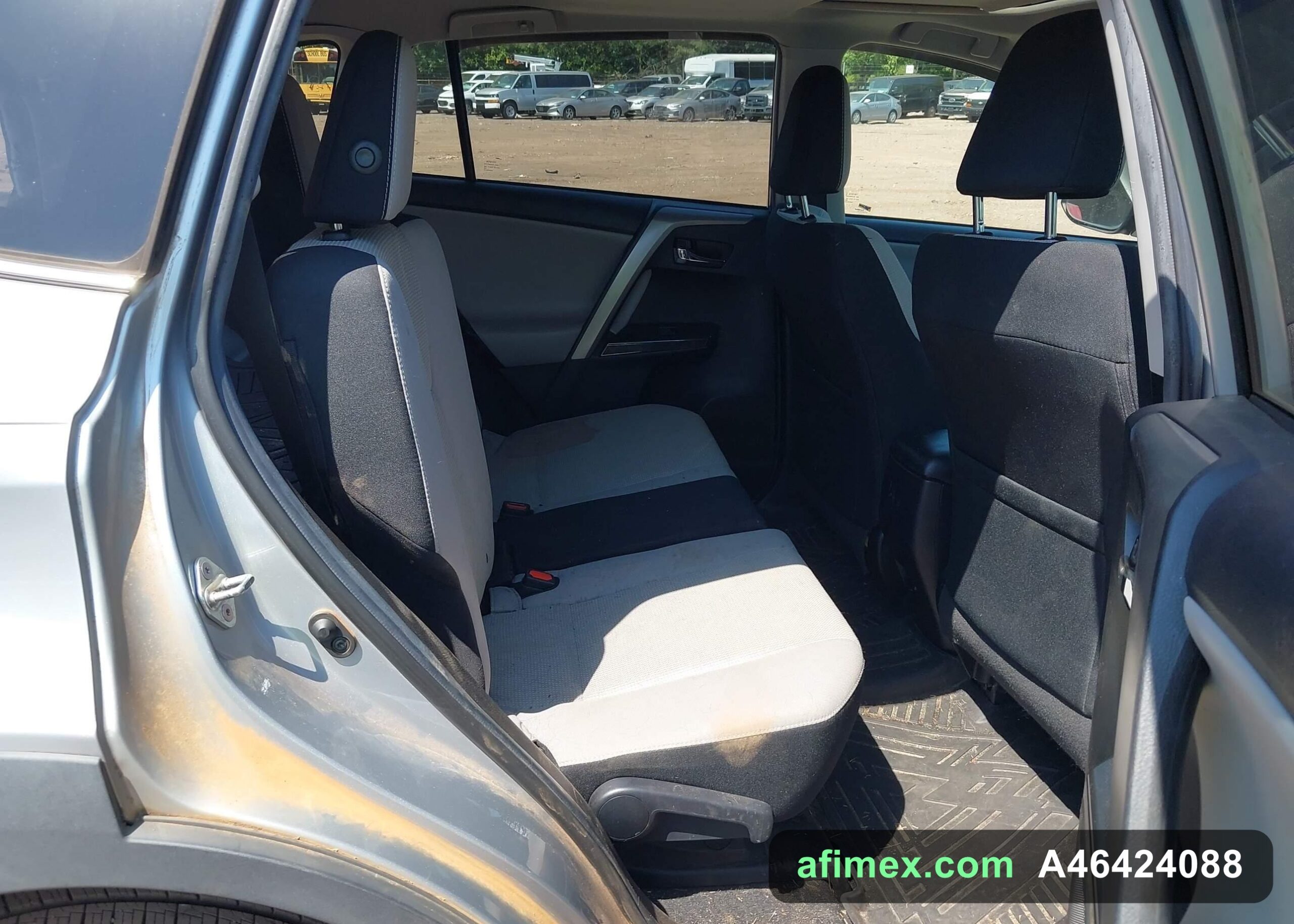 2018 Toyota RAV4 for sale in Mauritania - Ref A46424088, photo 8