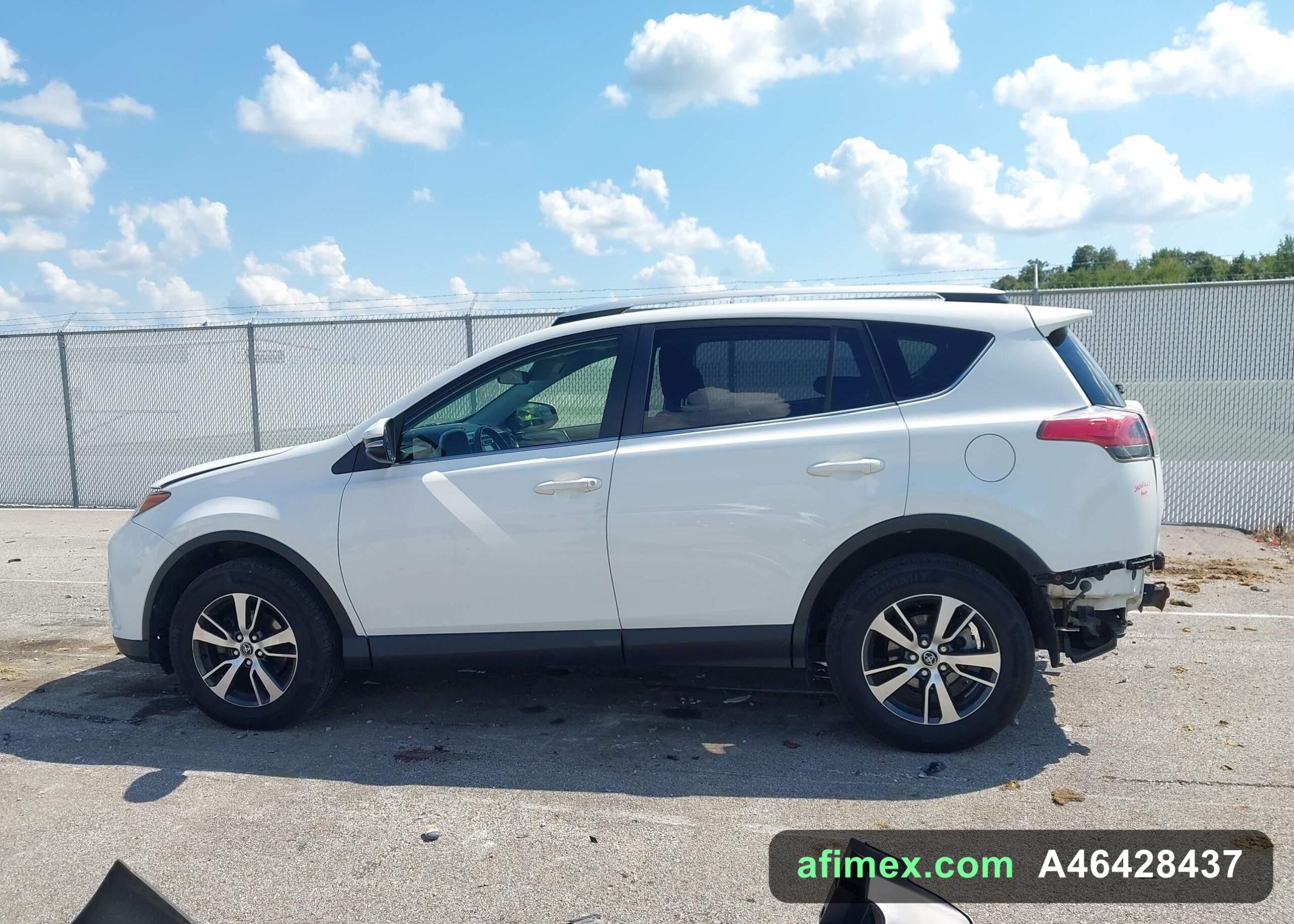 2016 Toyota RAV4 for sale in Mauritania - Ref A46428437, photo 15