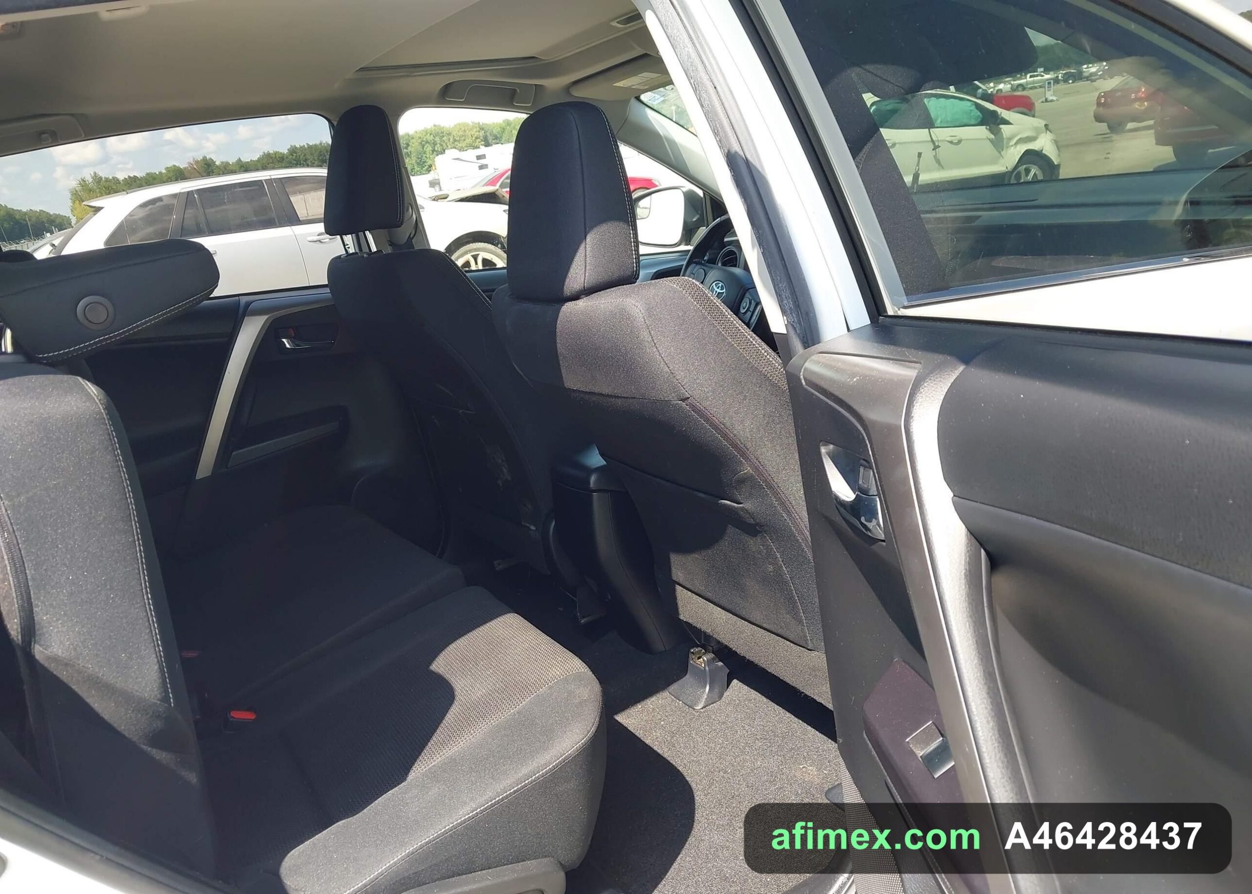 2016 Toyota RAV4 for sale in Mauritania - Ref A46428437, photo 8
