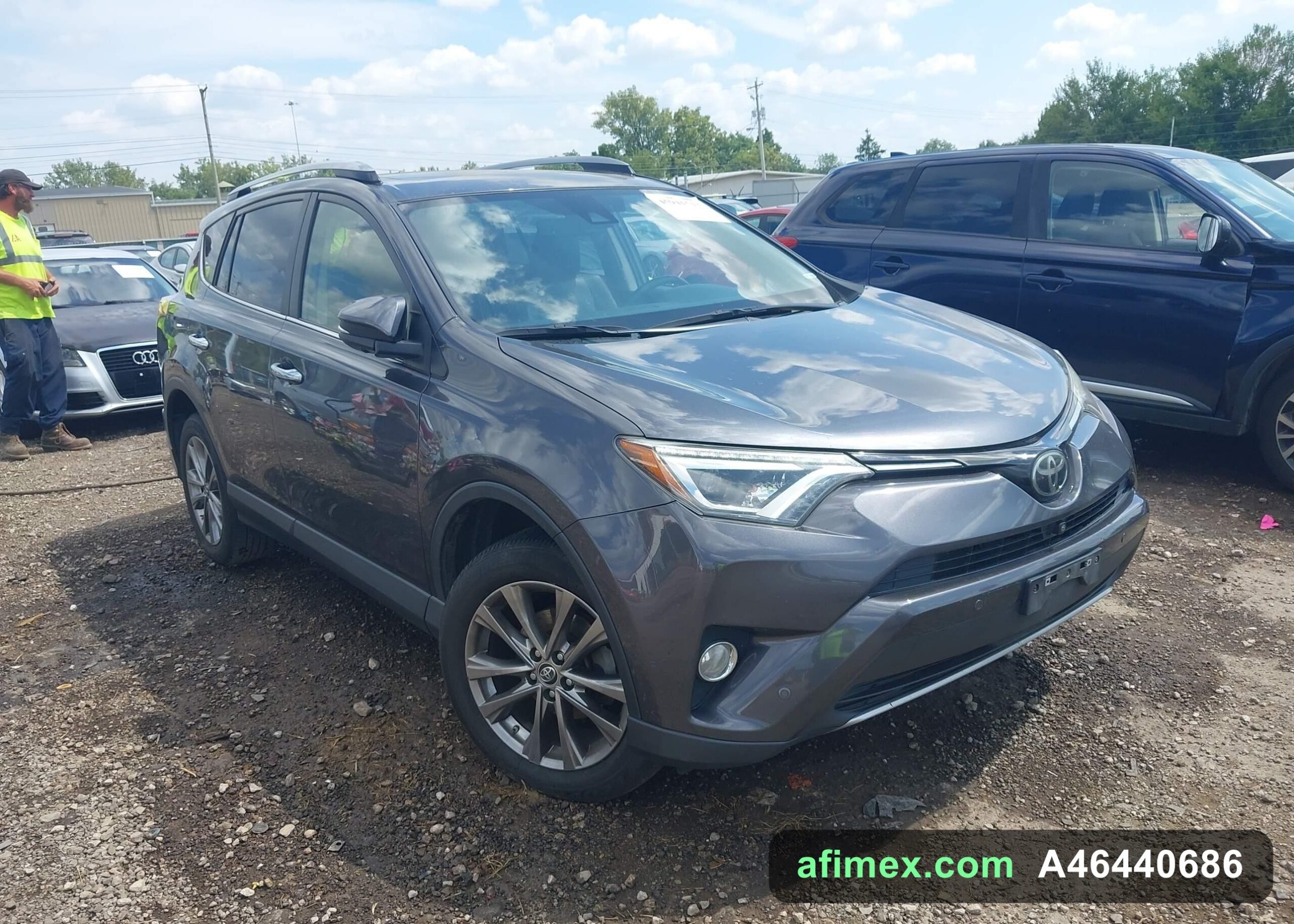 2018 Toyota RAV4 for sale in Mauritania - Ref A46440686
