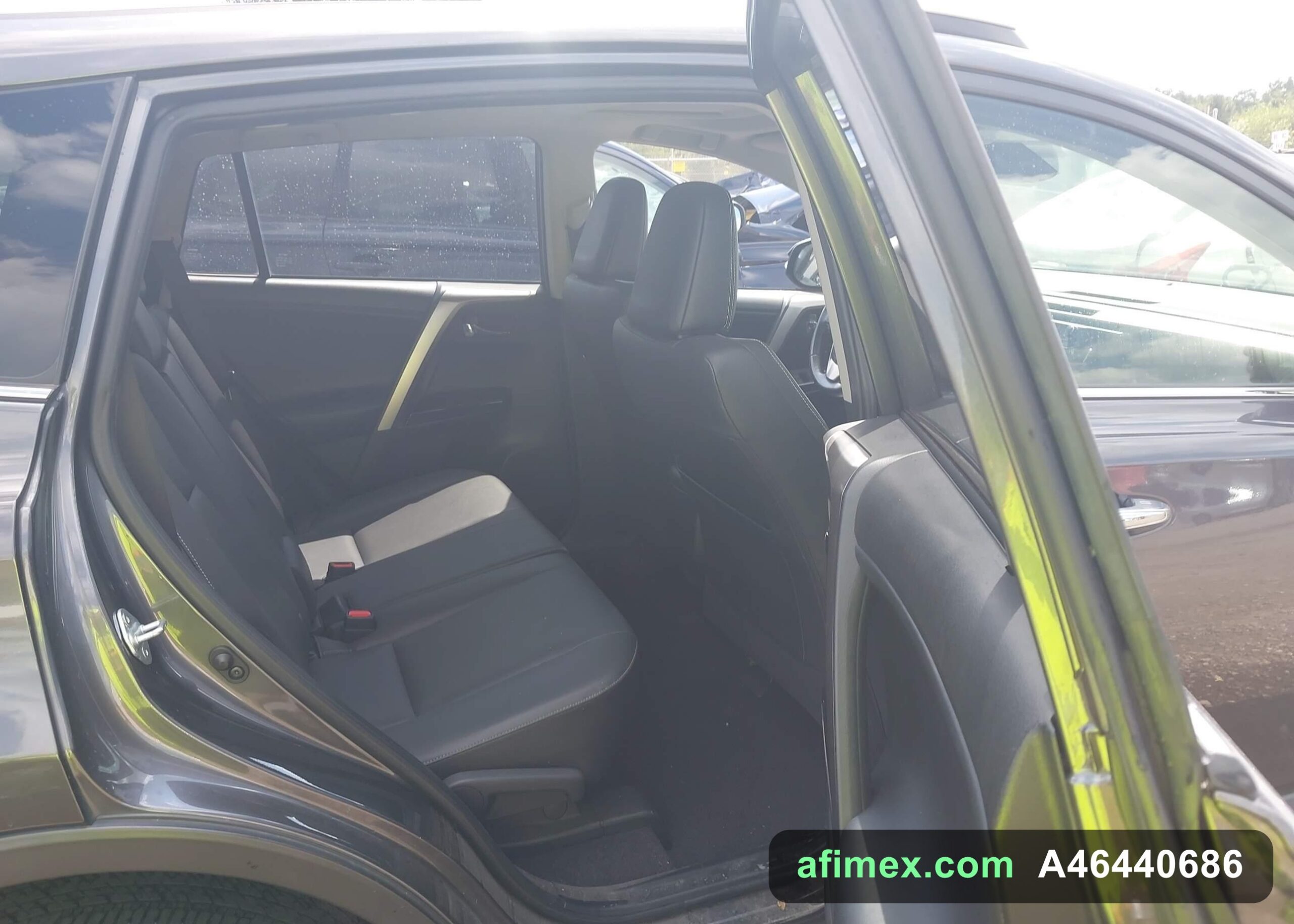 2018 Toyota RAV4 for sale in Mauritania - Ref A46440686, photo 8