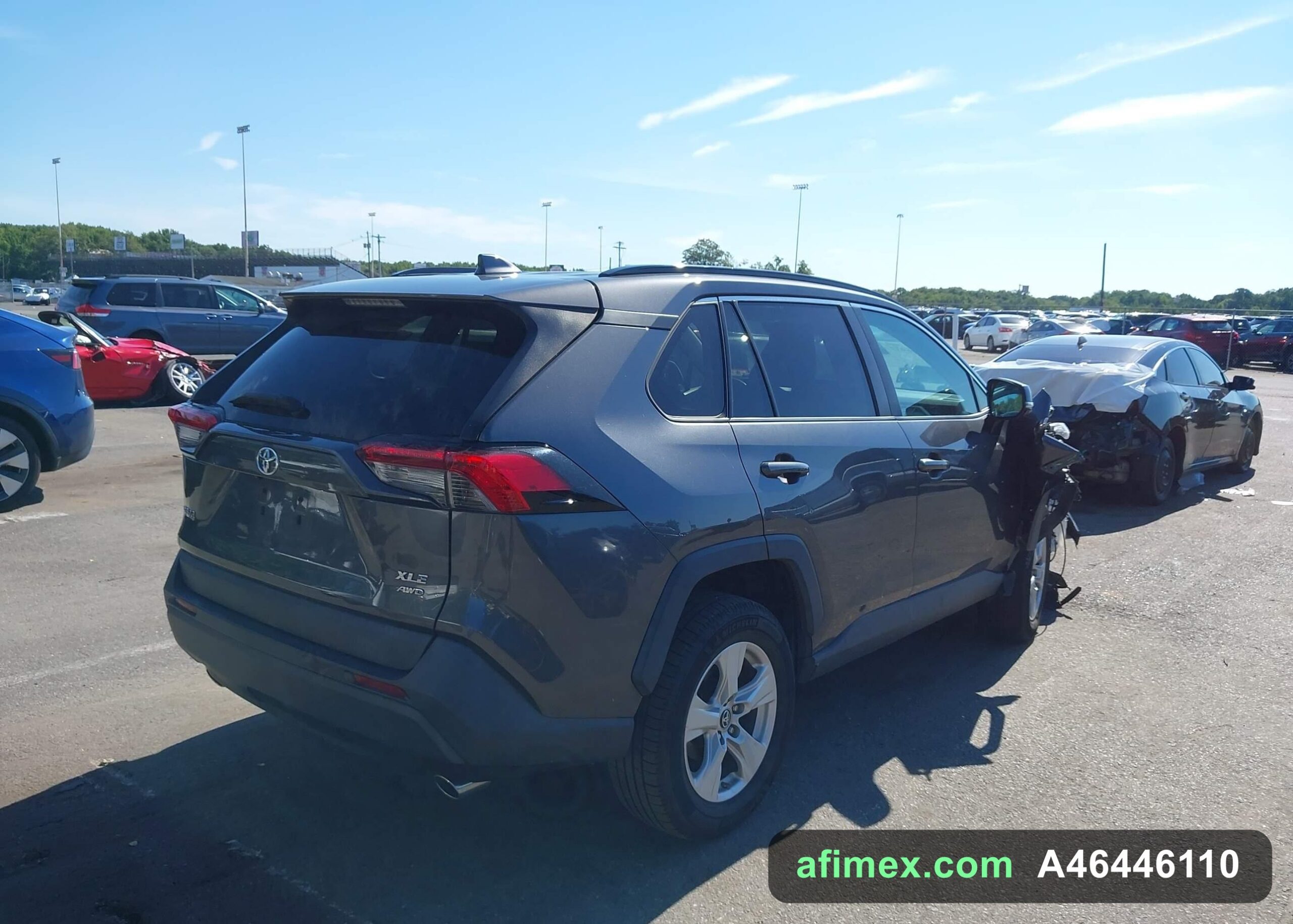2019 Toyota RAV4 for sale in Mauritania - Ref A46446110, photo 4