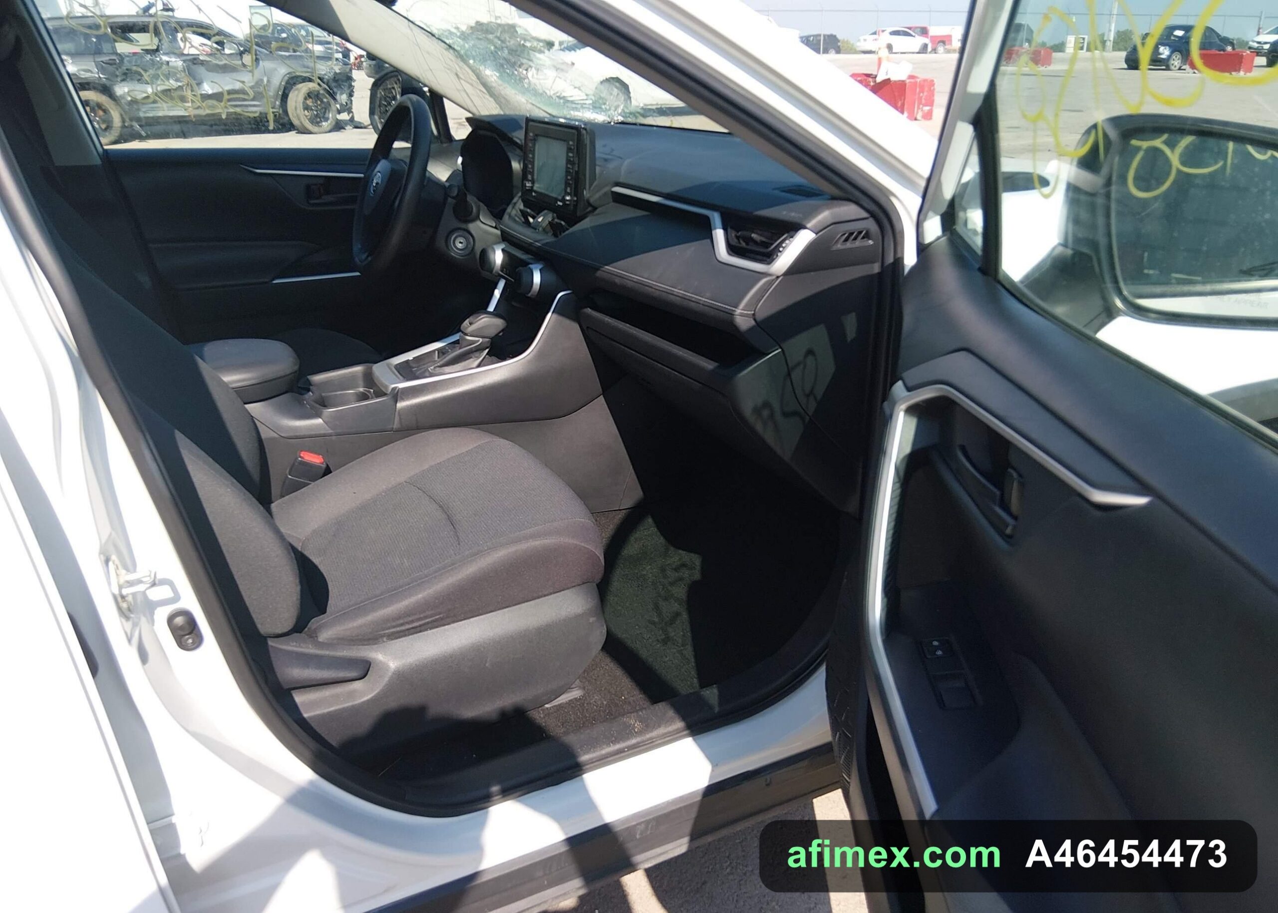 2020 Toyota RAV4 for sale in Mauritania - Ref A46454473, photo 5