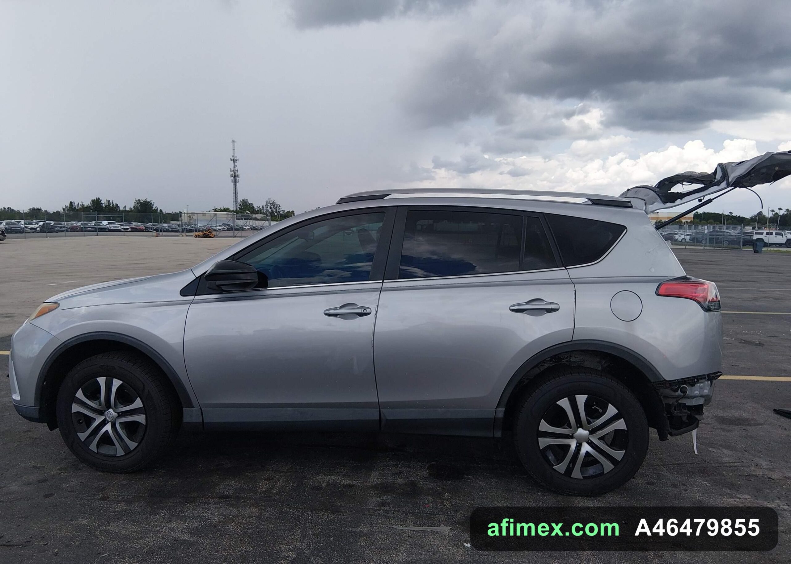 2018 Toyota RAV4 for sale in Mauritania - Ref A46479855, photo 15