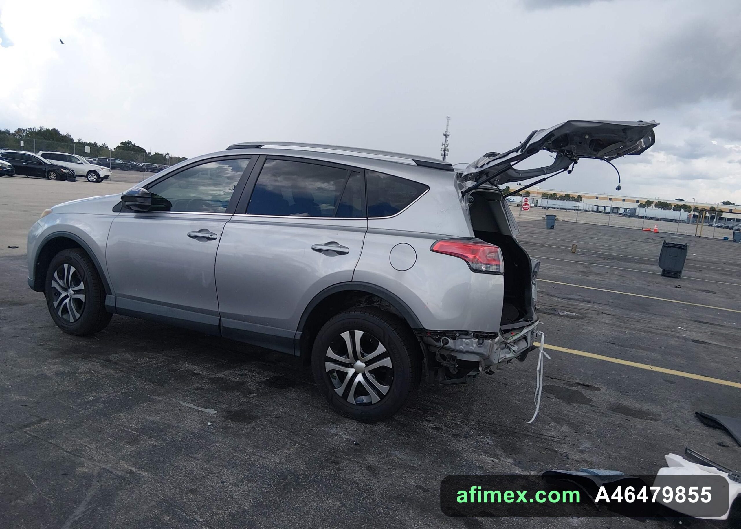 2018 Toyota RAV4 for sale in Mauritania - Ref A46479855, photo 3