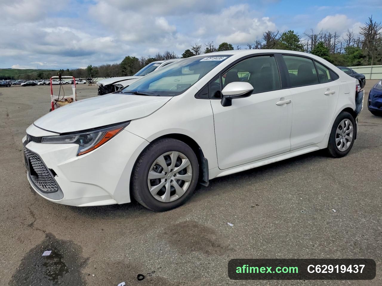 2022 Toyota Corolla for sale, ships from the USA to Mauritania
