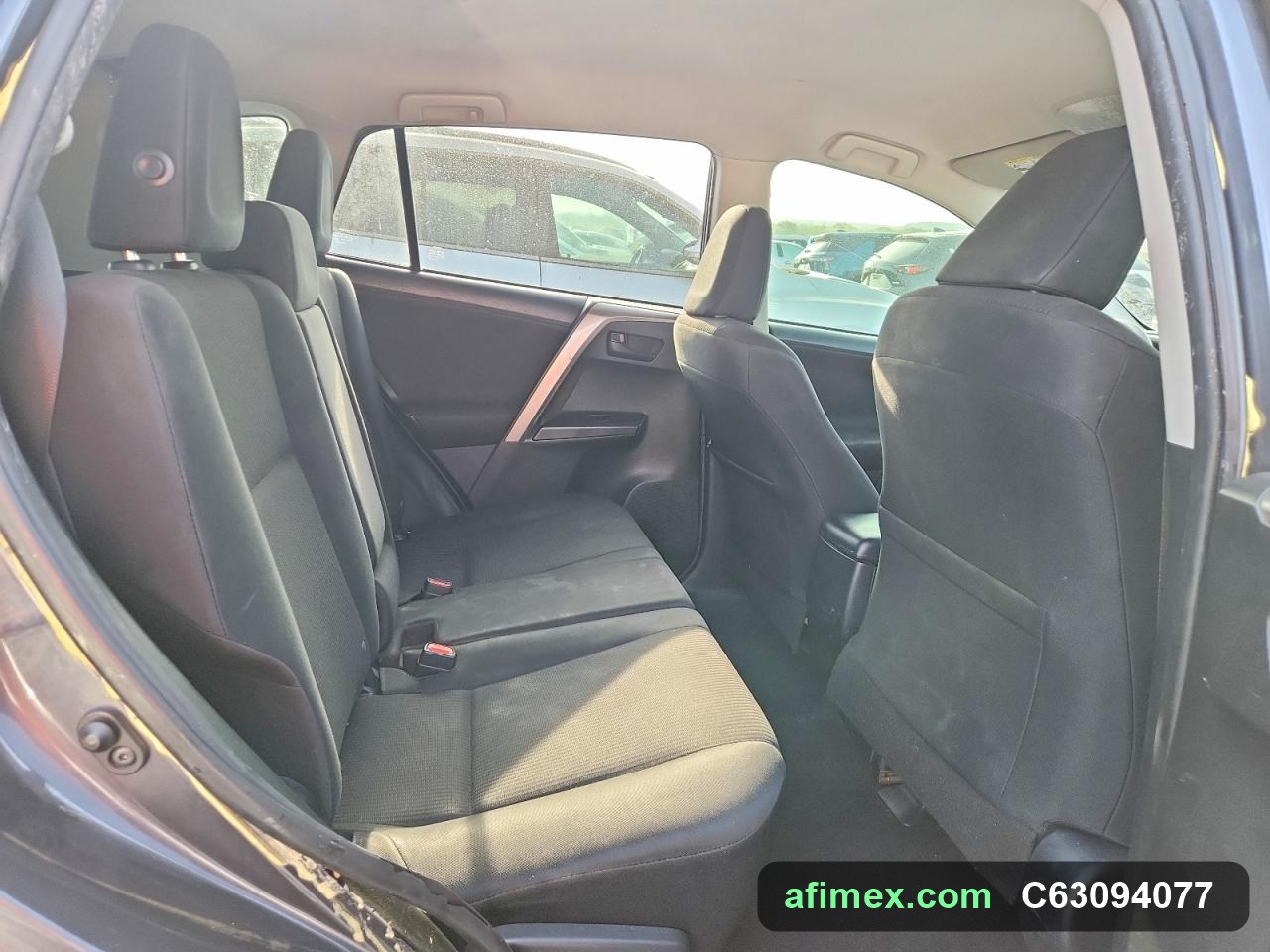 2018 Toyota RAV4 for sale in Mauritania - Ref C63094077, photo 10