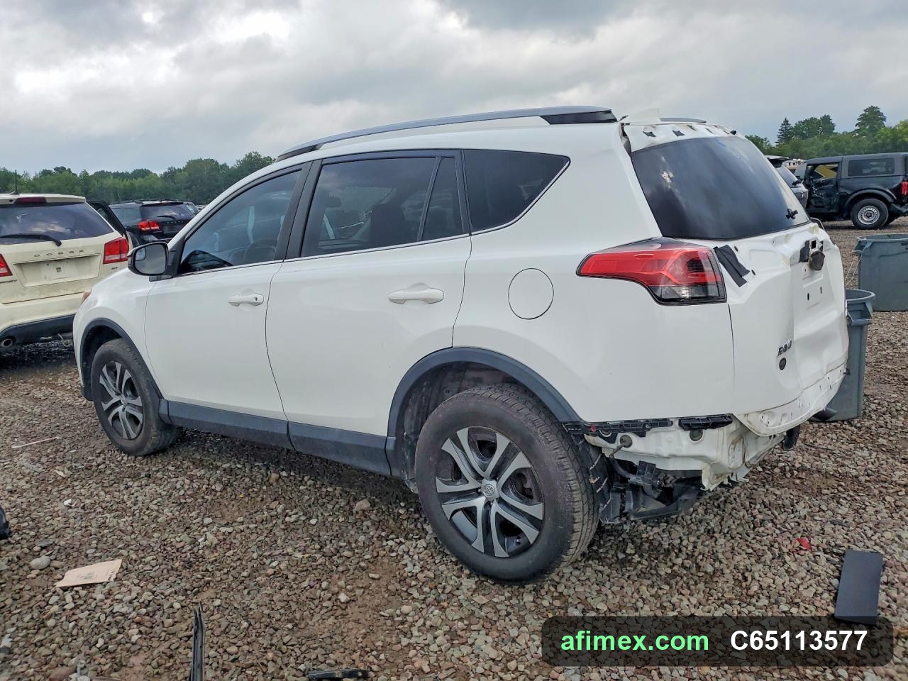 2017 Toyota RAV4 for sale in Mauritania - Ref C65113577, photo 2
