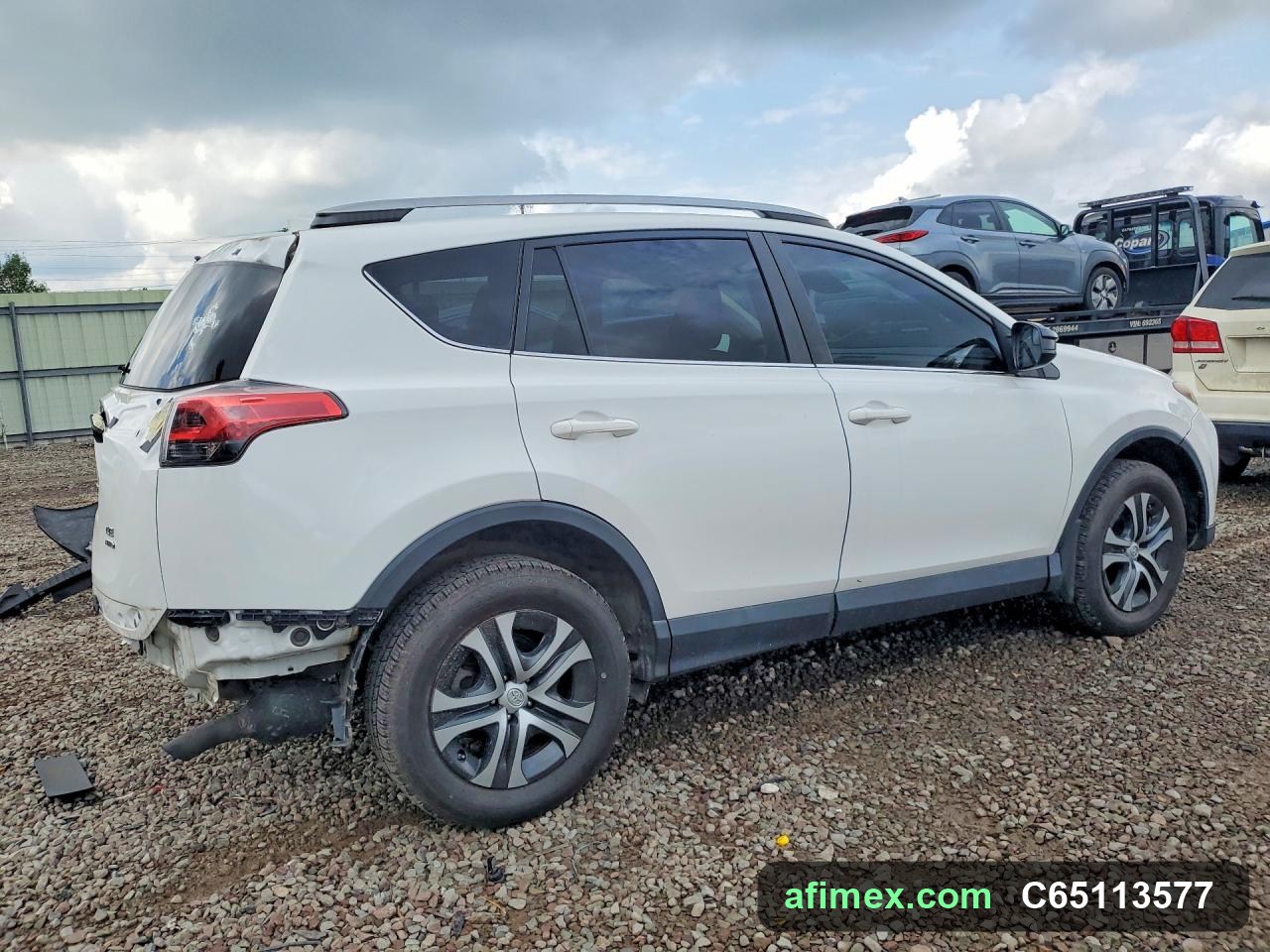 2017 Toyota RAV4 for sale in Mauritania - Ref C65113577, photo 3