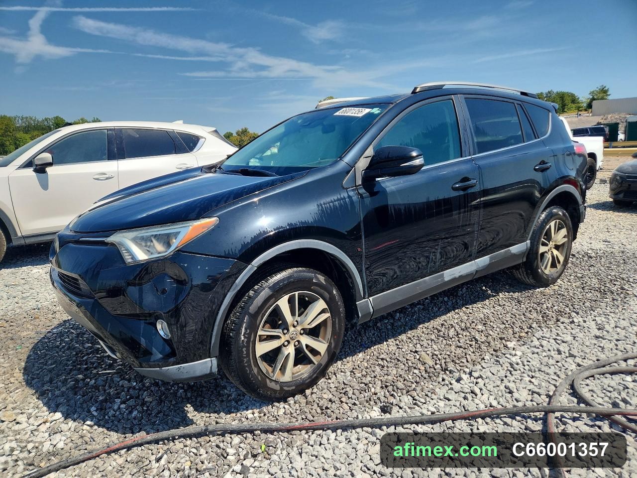 2018 Toyota RAV4 for sale in Mauritania - Ref C66001357
