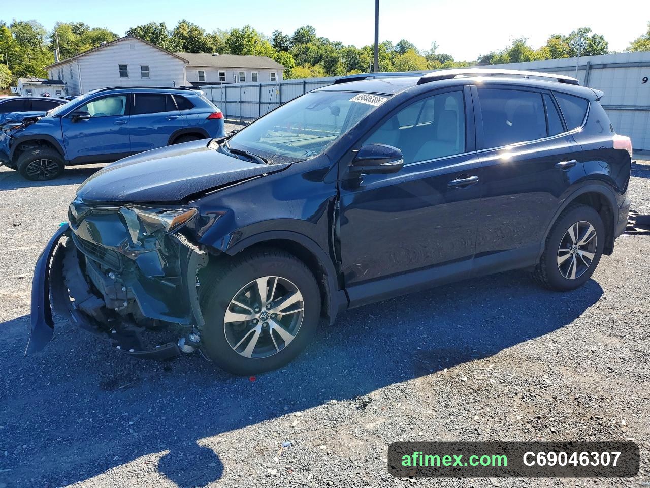2018 Toyota RAV4 for sale in Mauritania - Ref C69046307