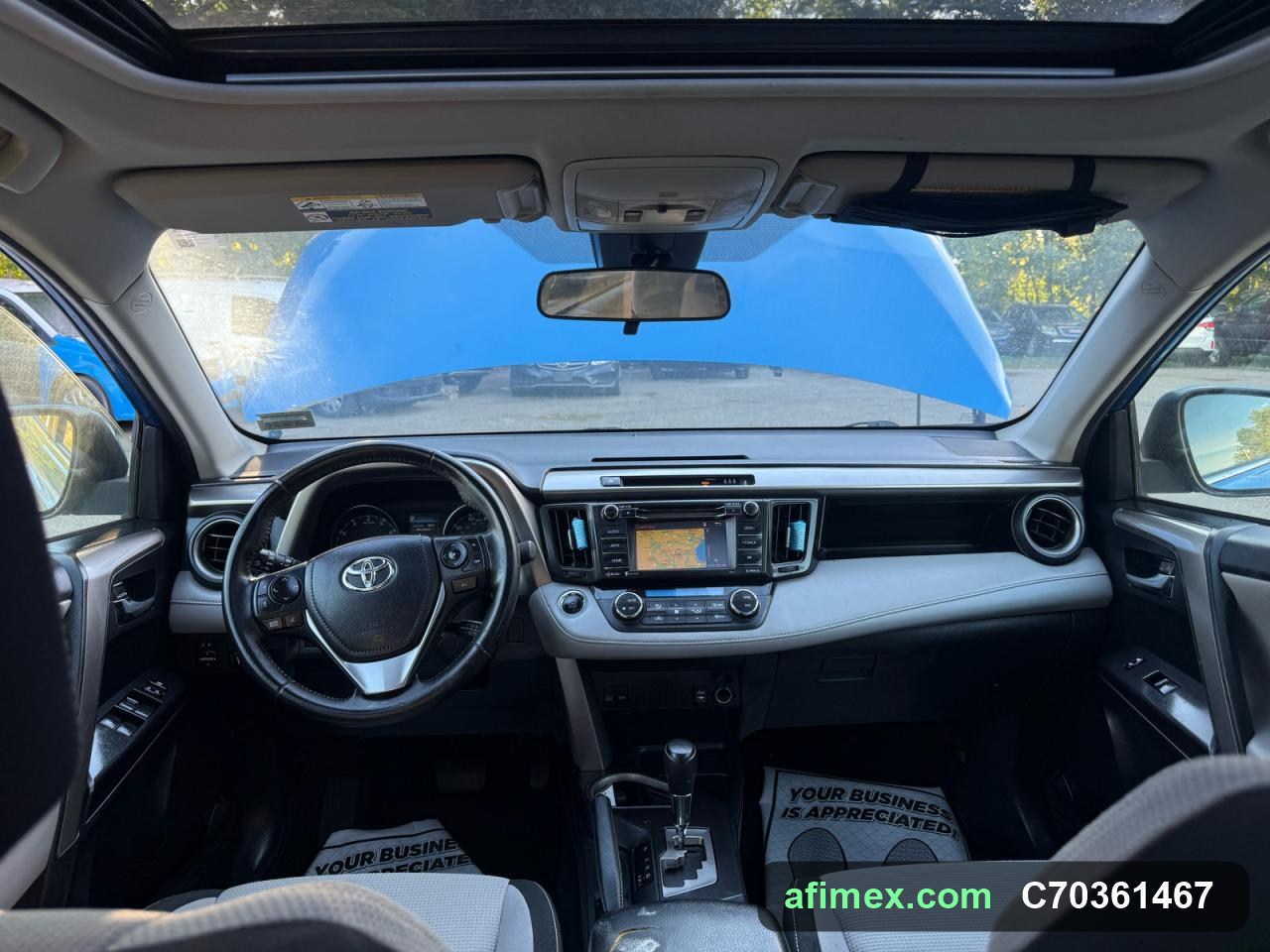2017 Toyota RAV4 for sale in Mauritania - Ref C70361467, photo 9