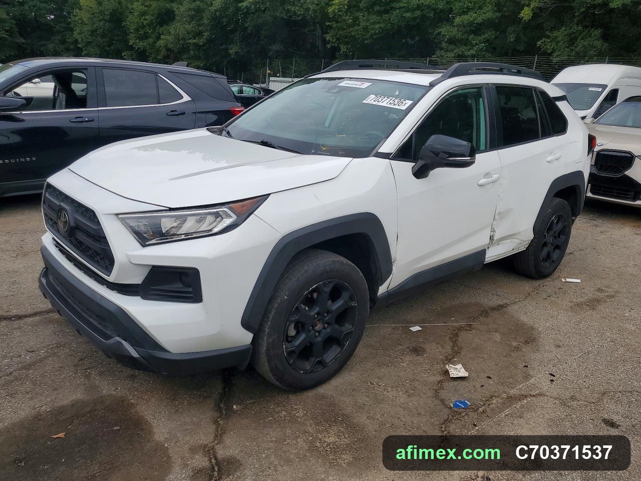 2021 Toyota RAV4 for sale, ships from the USA to Mauritania