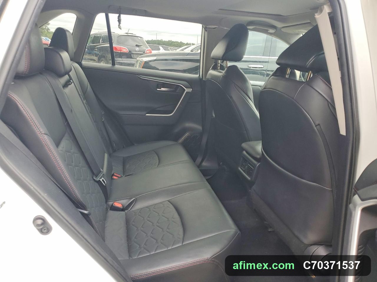 2021 Toyota RAV4 for sale in Mauritania - Ref C70371537, photo 10