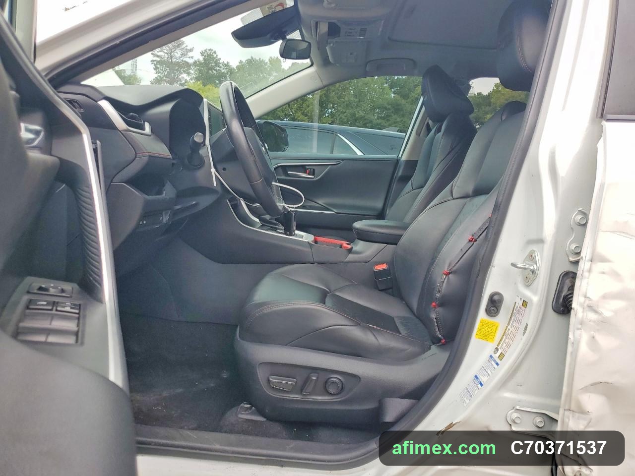 2021 Toyota RAV4 for sale in Mauritania - Ref C70371537, photo 7