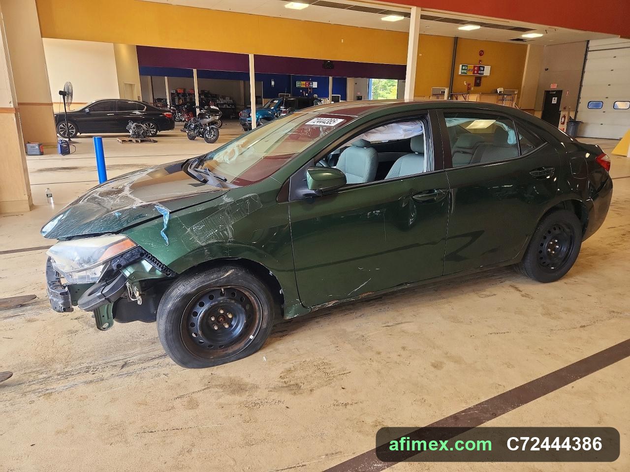 2016 Toyota Corolla for sale, ships from the USA to Mauritania