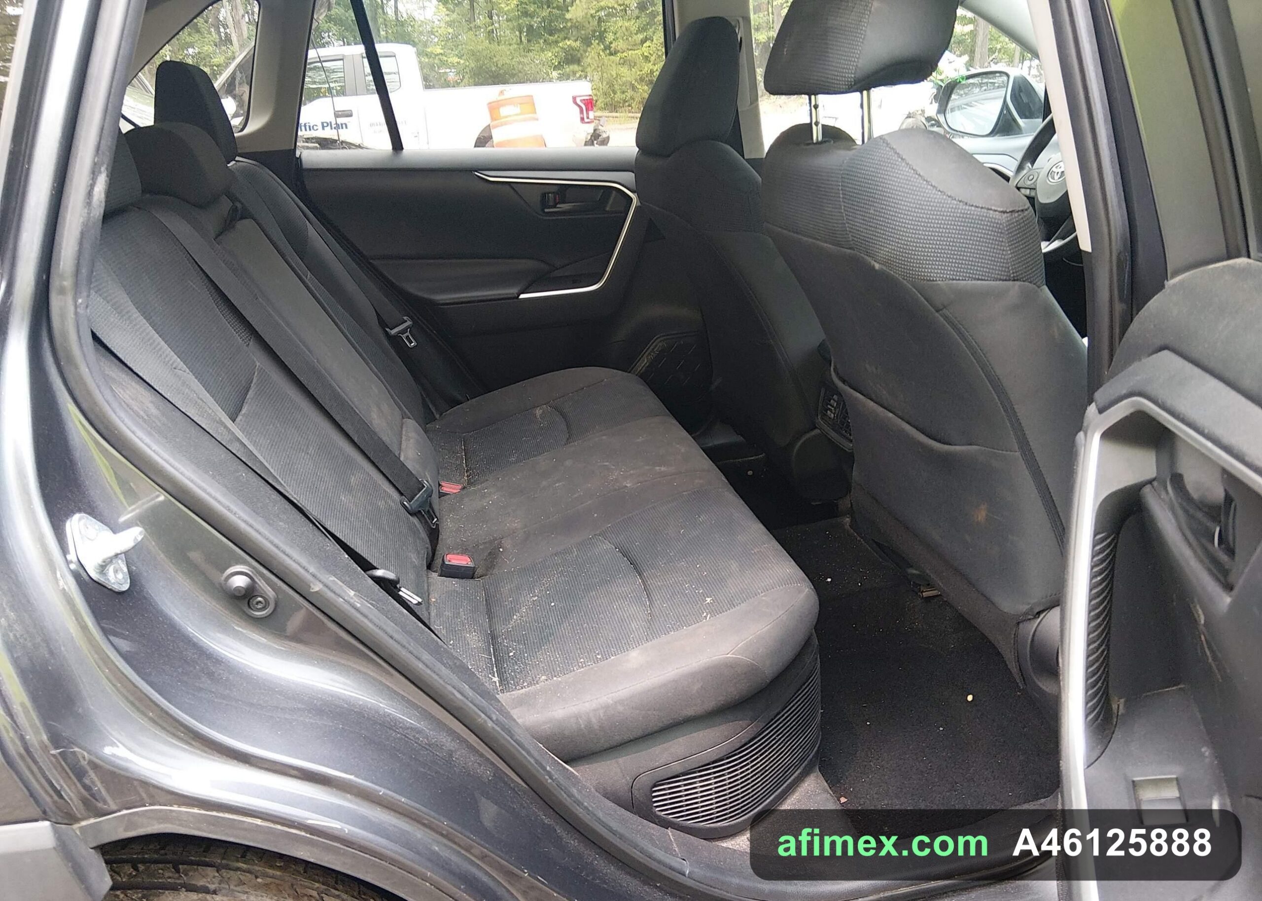 2019 Toyota RAV4 for sale in Mauritania - Ref A46125888, photo 8