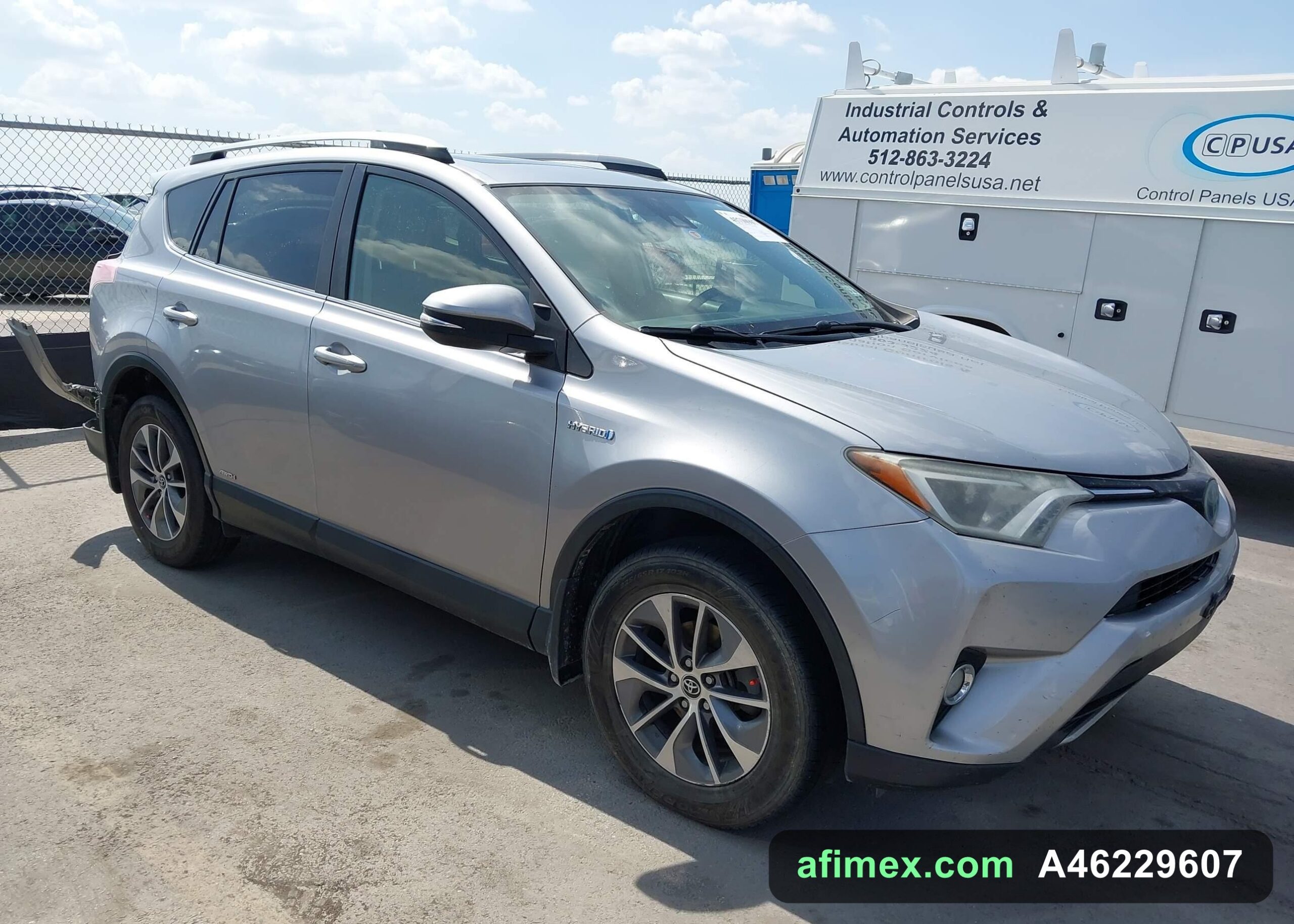 2018 Toyota RAV4 for sale in Mauritania - Ref A46229607