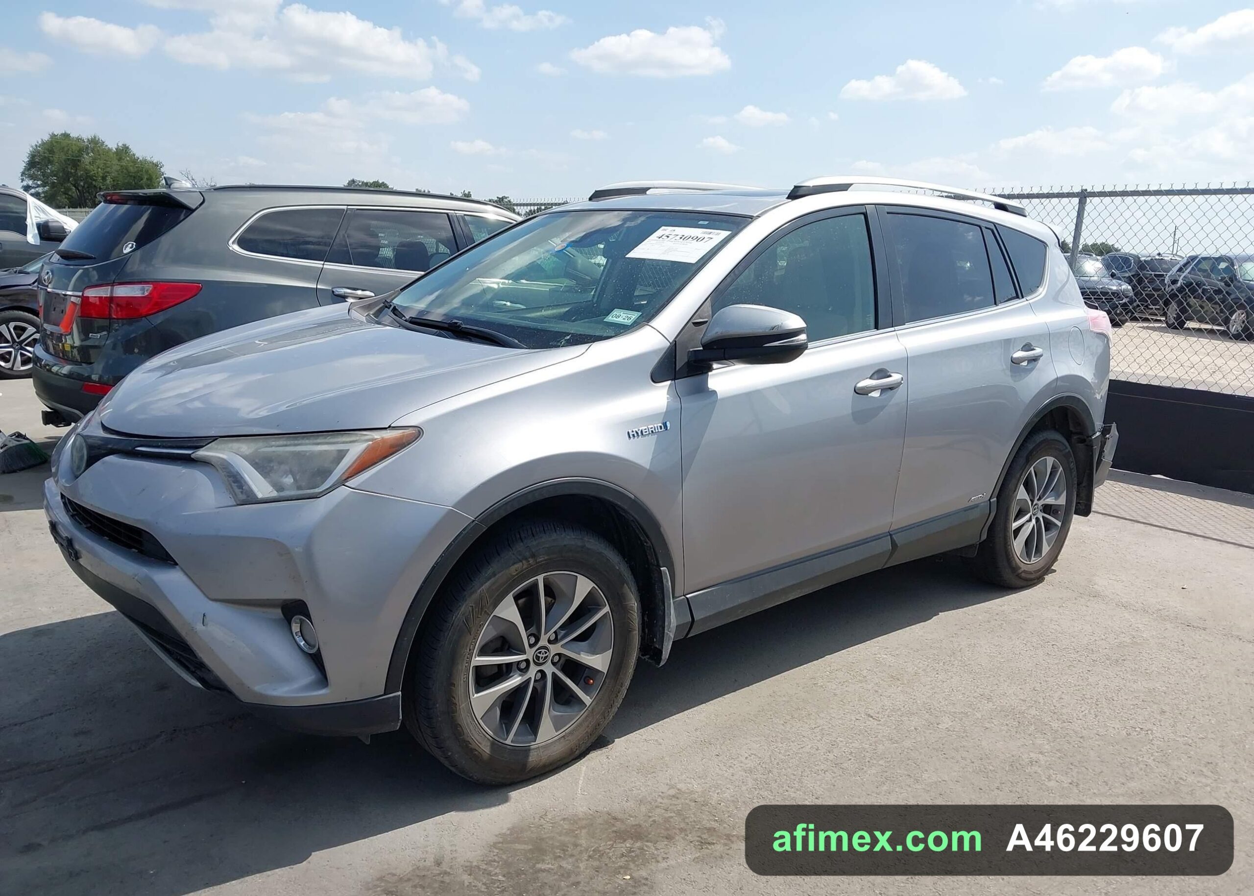 2018 Toyota RAV4 for sale in Mauritania - Ref A46229607, photo 2