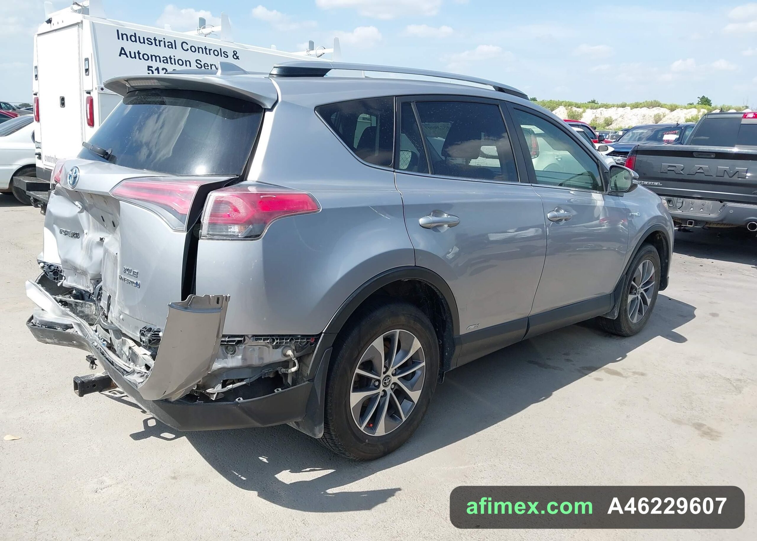 2018 Toyota RAV4 for sale in Mauritania - Ref A46229607, photo 4
