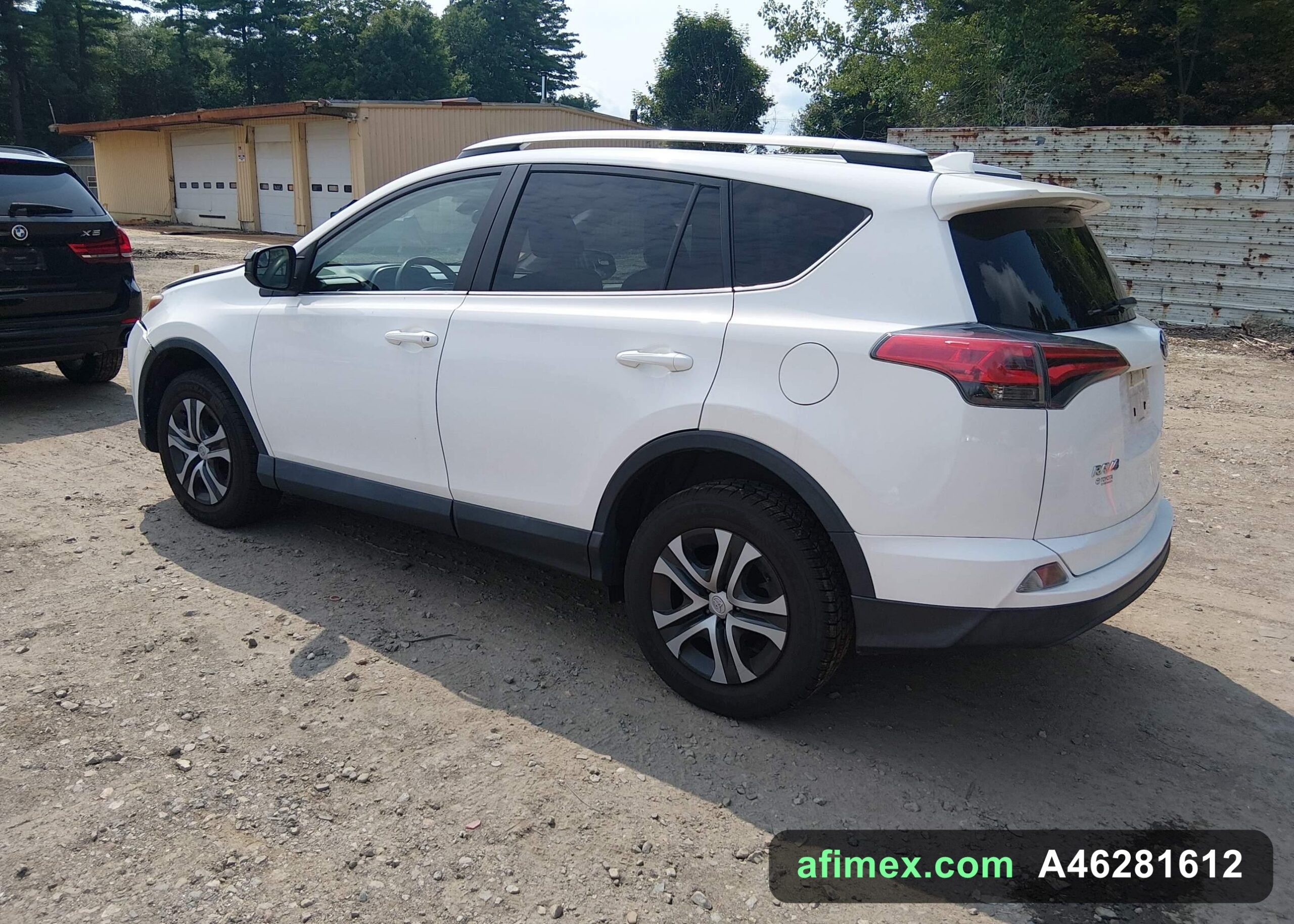 2017 Toyota RAV4 for sale in Mauritania - Ref A46281612, photo 3