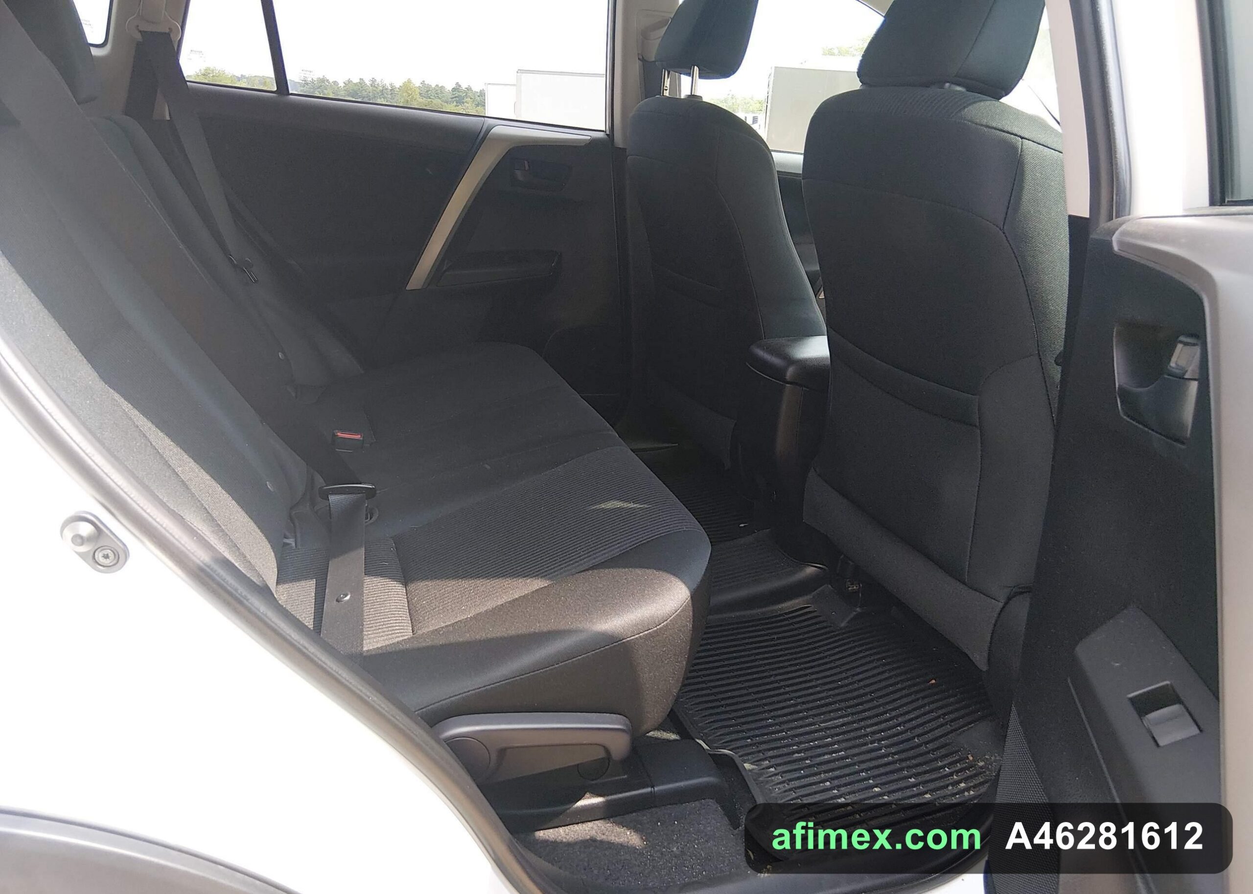 2017 Toyota RAV4 for sale in Mauritania - Ref A46281612, photo 8