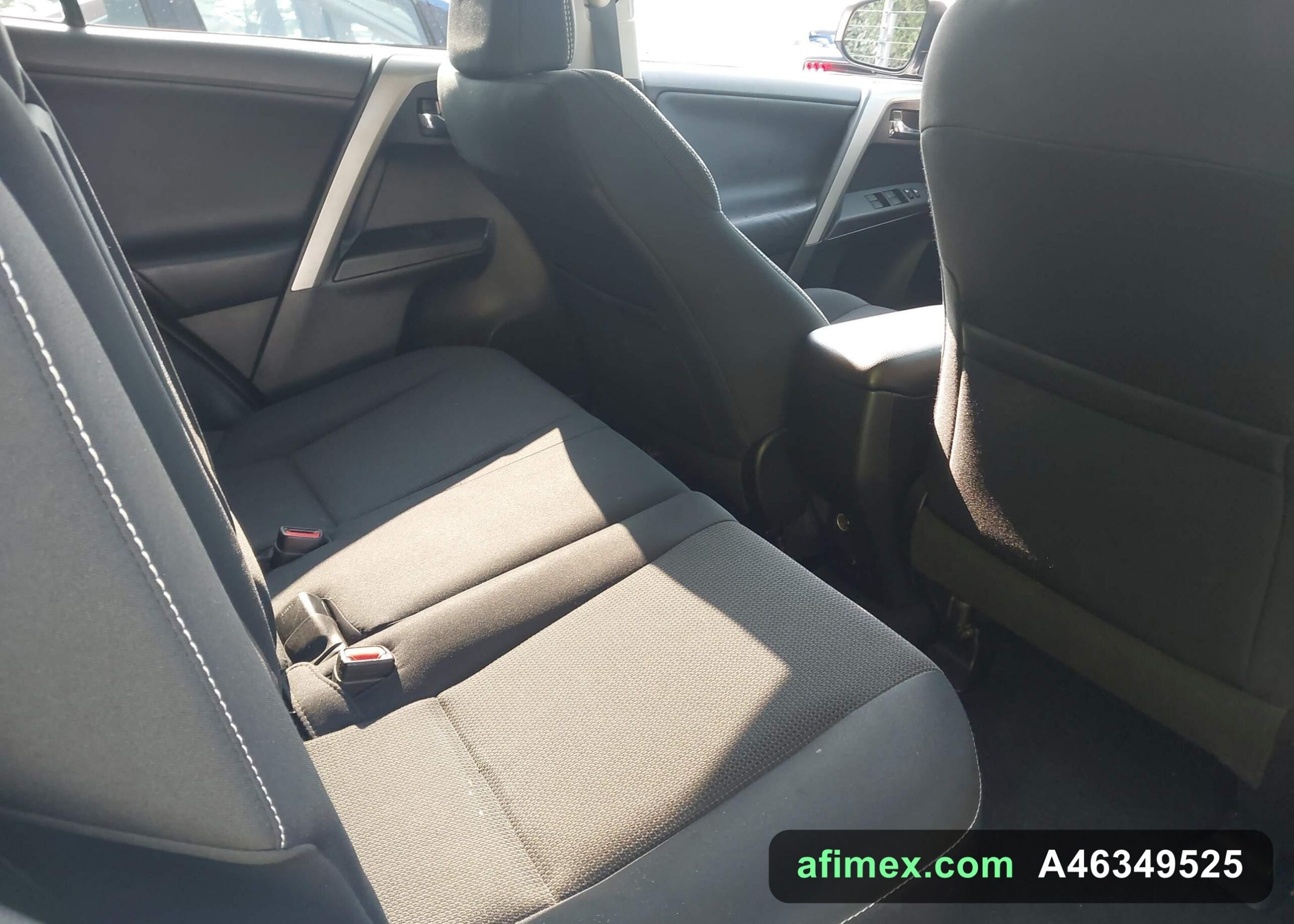 2017 Toyota RAV4 for sale in Mauritania - Ref A46349525, photo 8