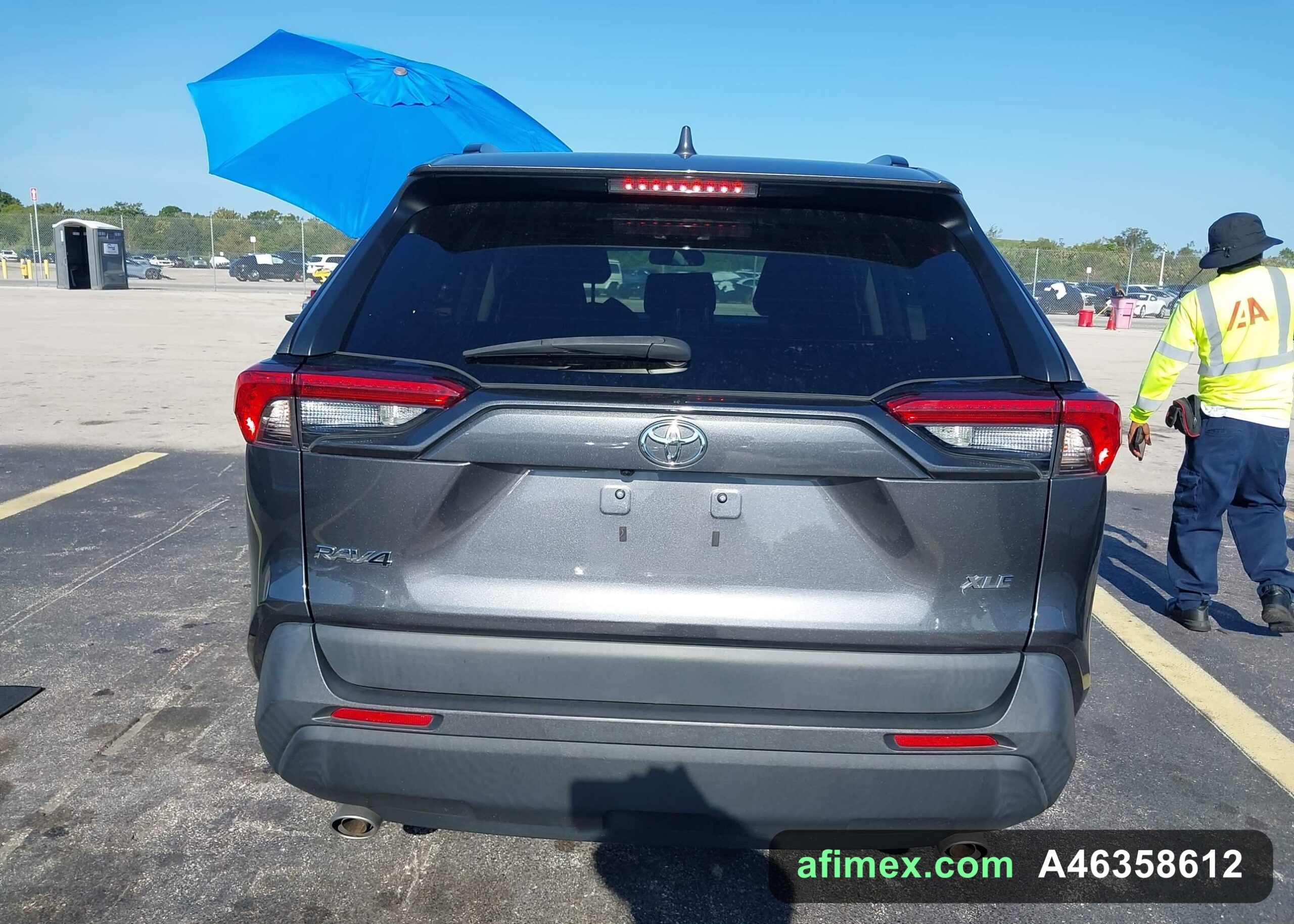 2022 Toyota RAV4 for sale in Mauritania - Ref A46358612, photo 16