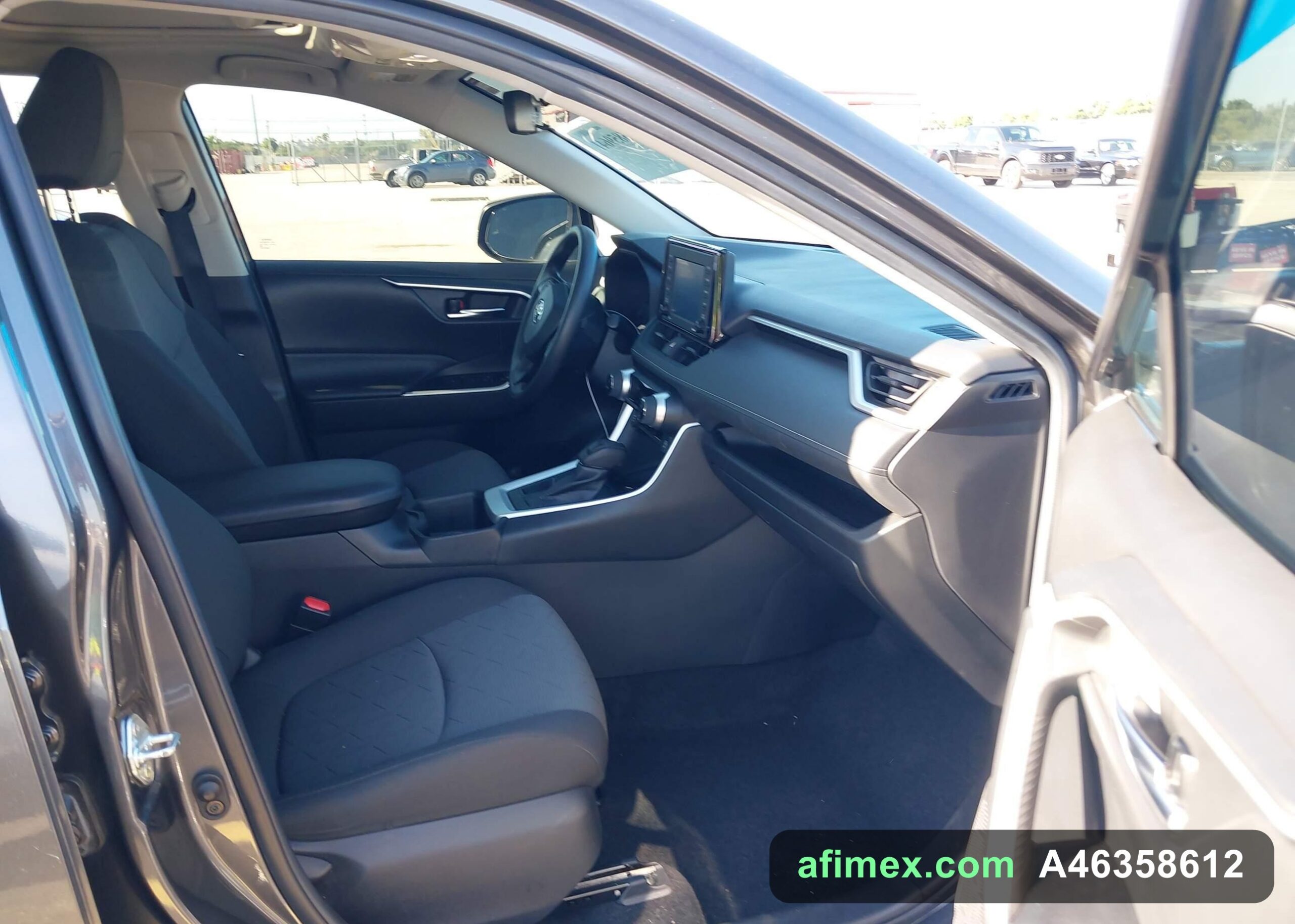 2022 Toyota RAV4 for sale in Mauritania - Ref A46358612, photo 5