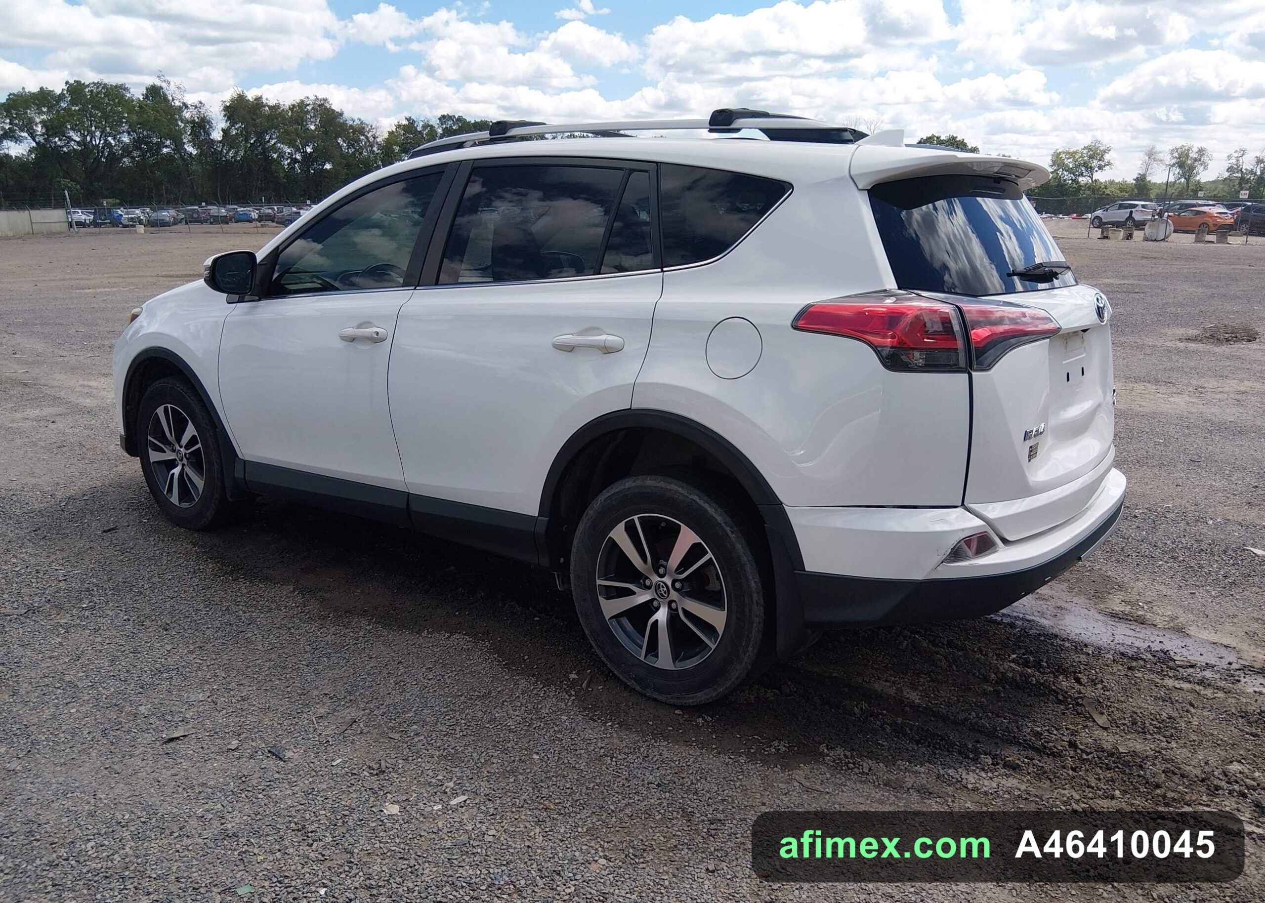 2018 Toyota RAV4 for sale in Mauritania - Ref A46410045, photo 3