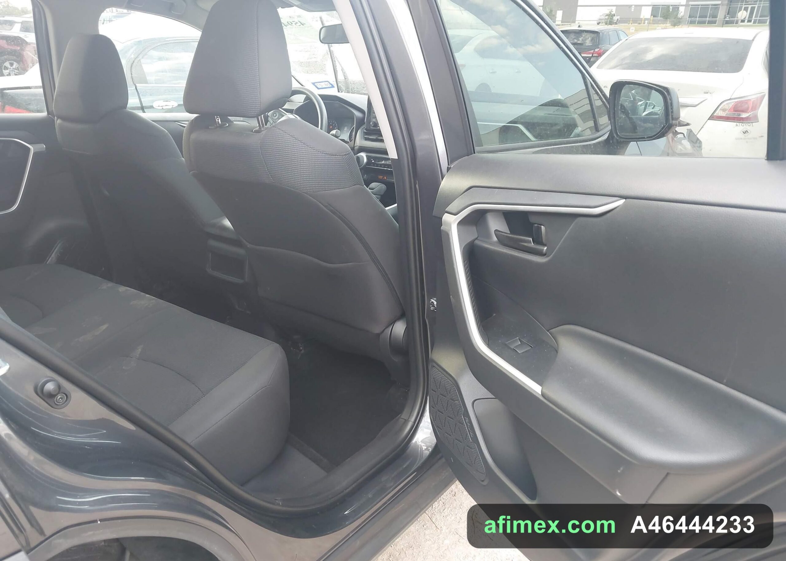 2020 Toyota RAV4 for sale in Mauritania - Ref A46444233, photo 8
