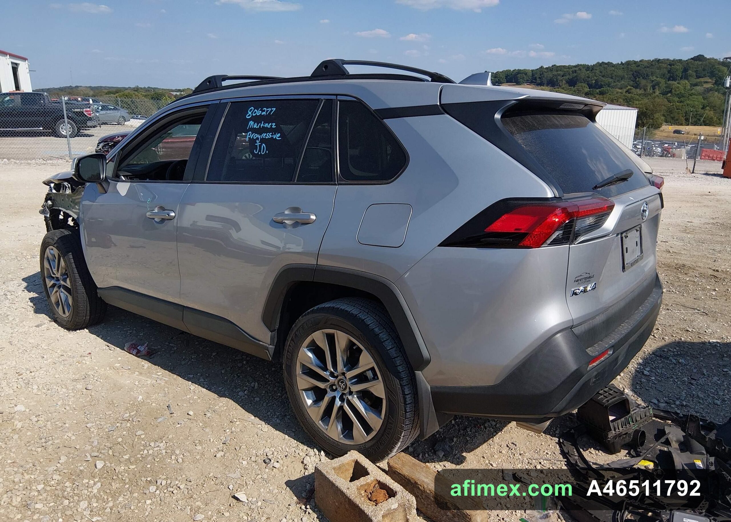 2019 Toyota RAV4 for sale in Mauritania - Ref A46511792, photo 3