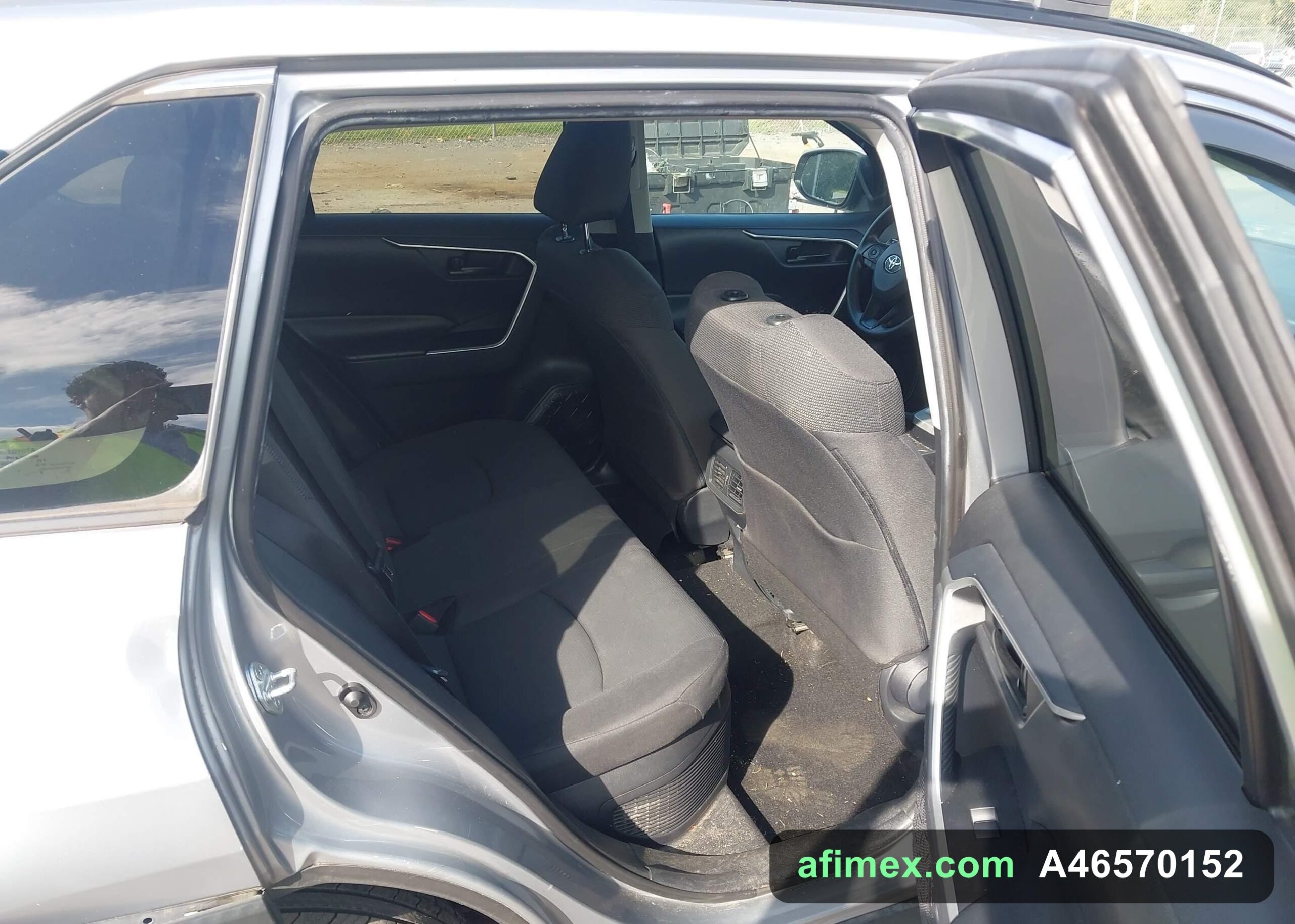 2019 Toyota RAV4 for sale in Mauritania - Ref A46570152, photo 8